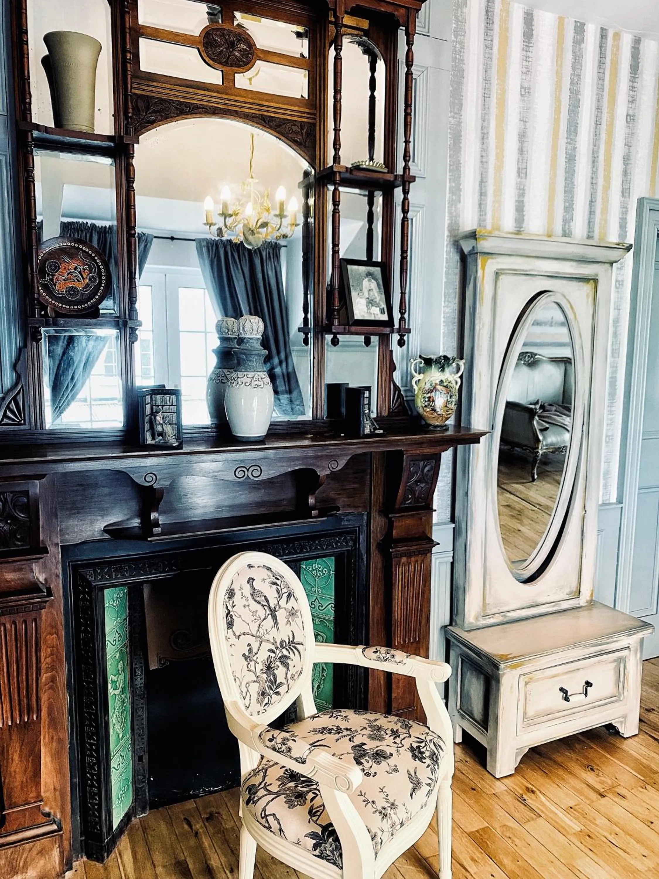 Decorative detail in Dulrush Lodge Guest House, Restaurant and Self-Catering