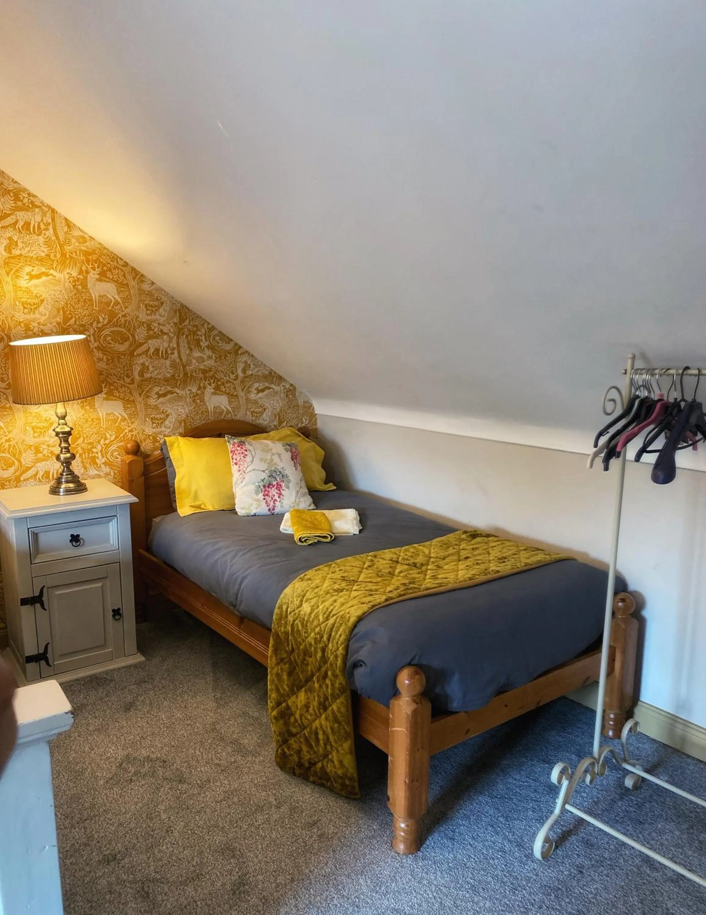 Bed in Dulrush Lodge Guest House, Restaurant and Self-Catering