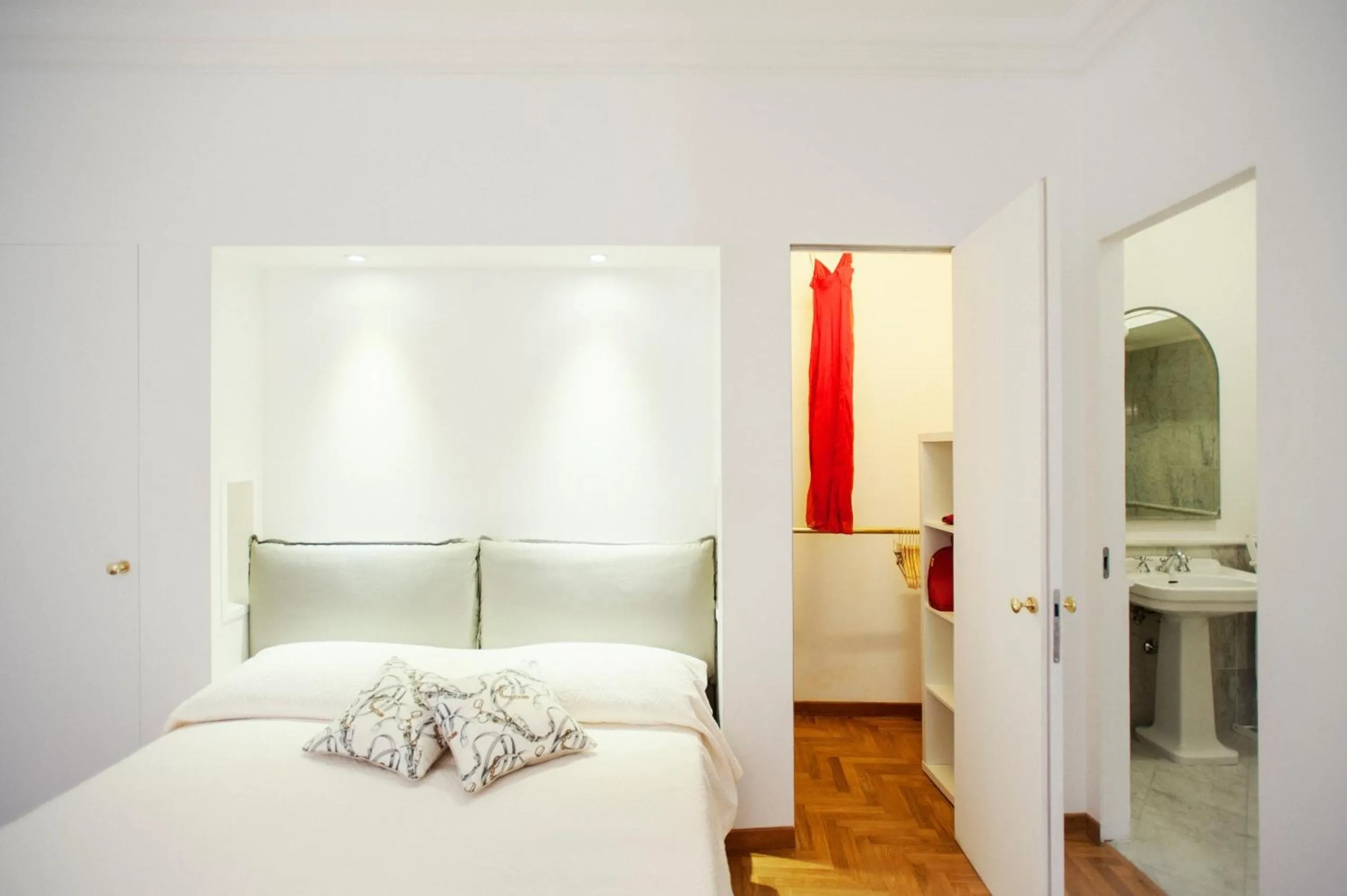 Bedroom, Bed in S.Andrea
