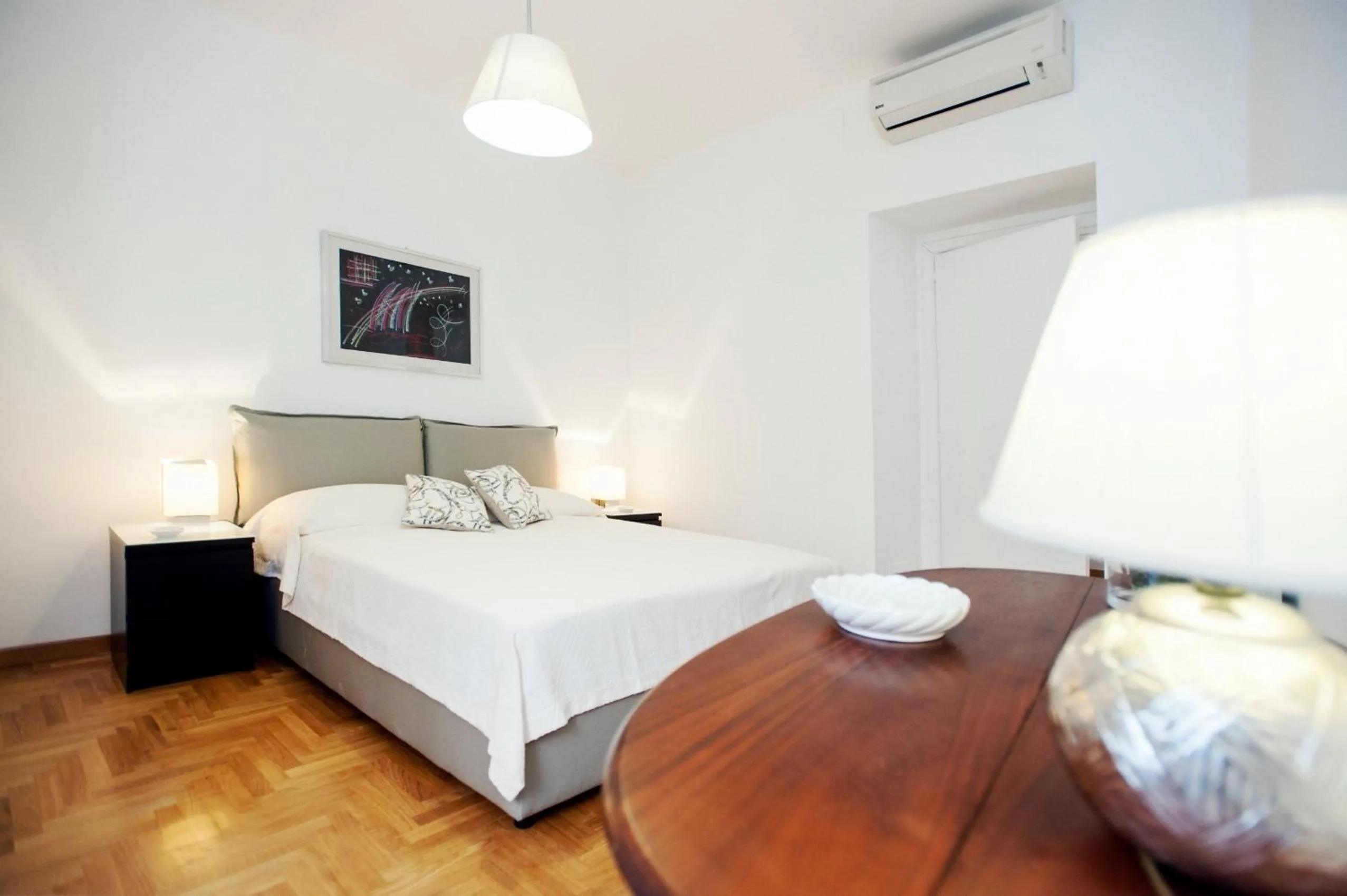 Bedroom, Bed in S.Andrea