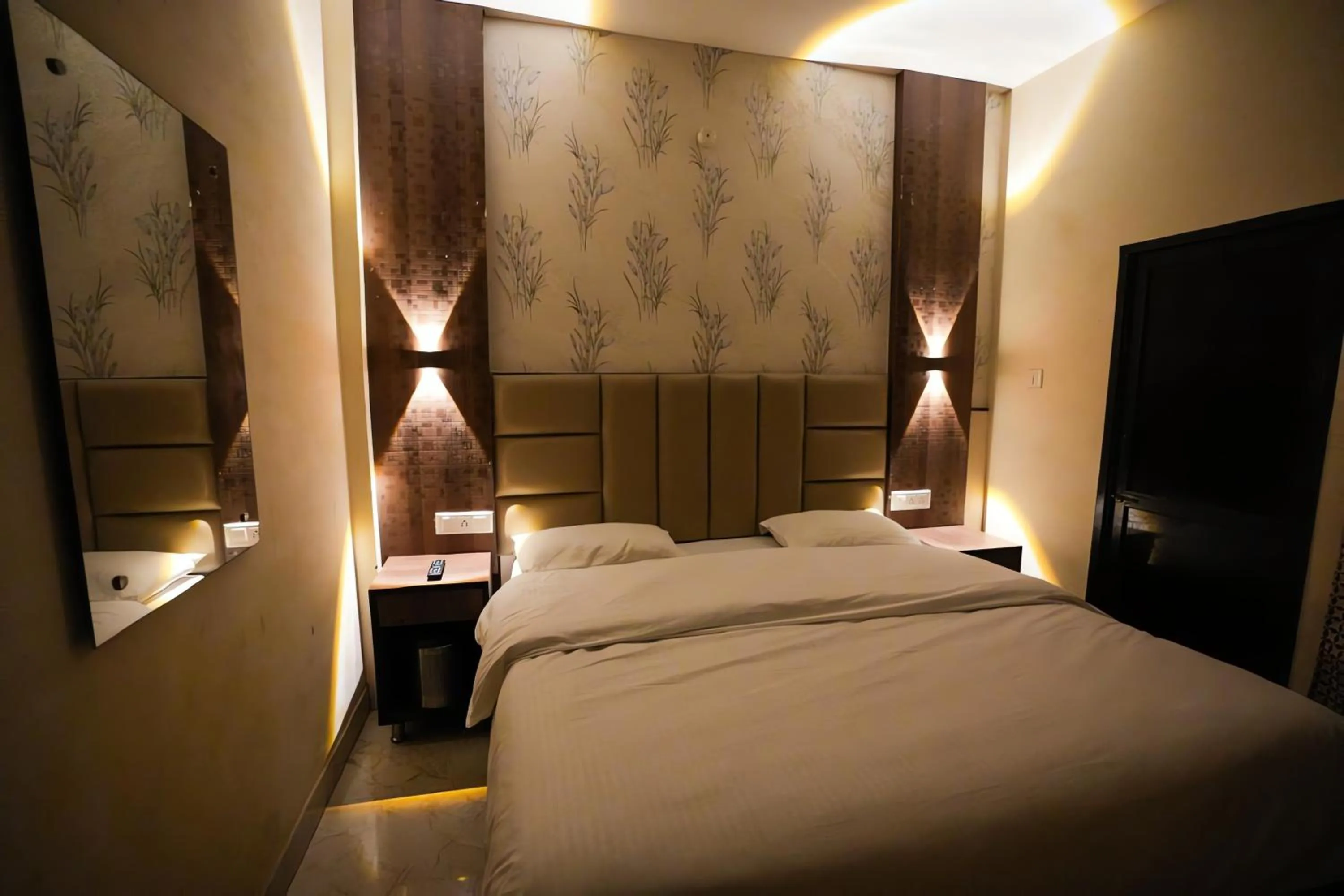 Bed in Hotel Blessing Inn