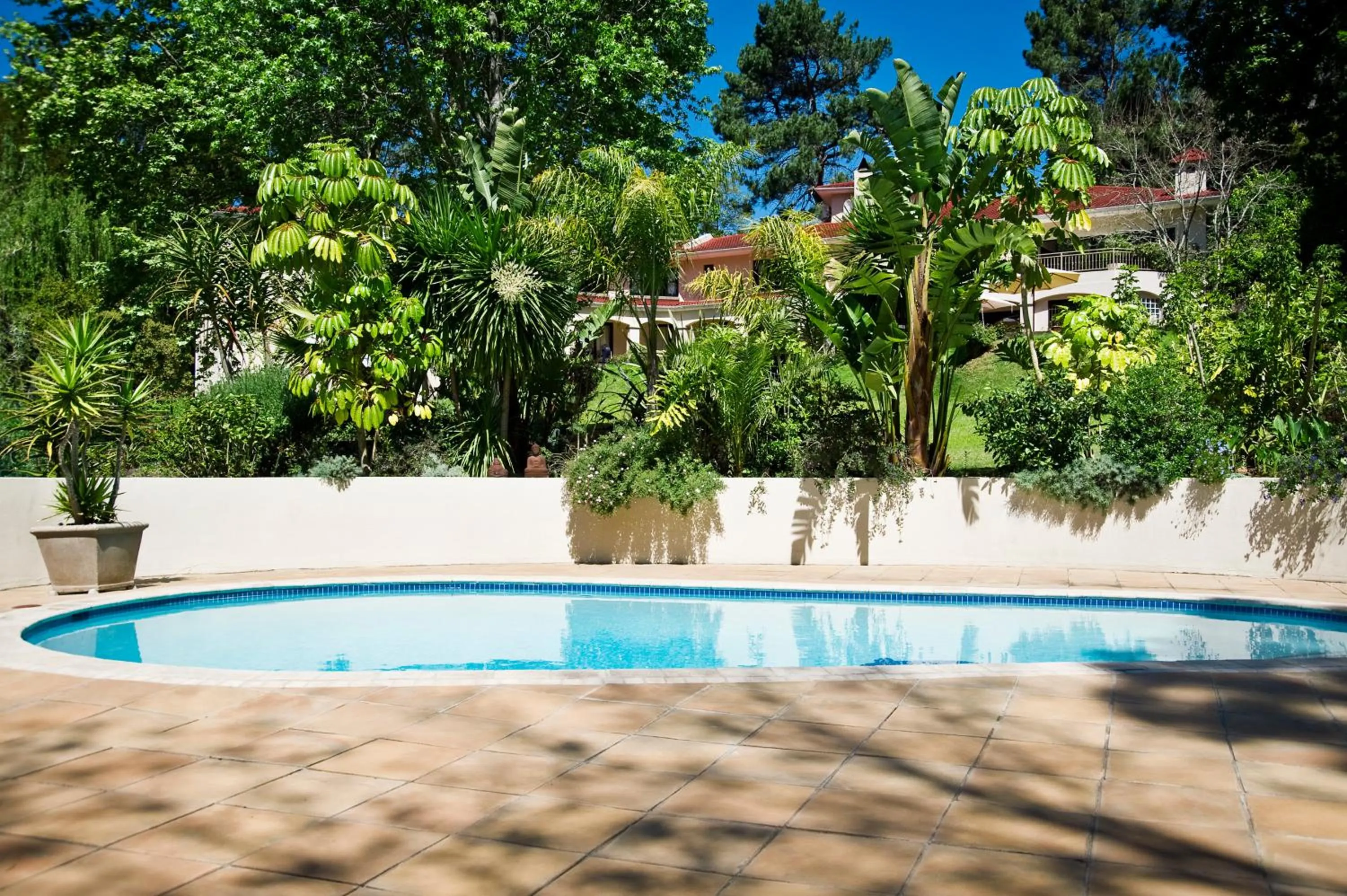 Garden view in Southern Light Country House