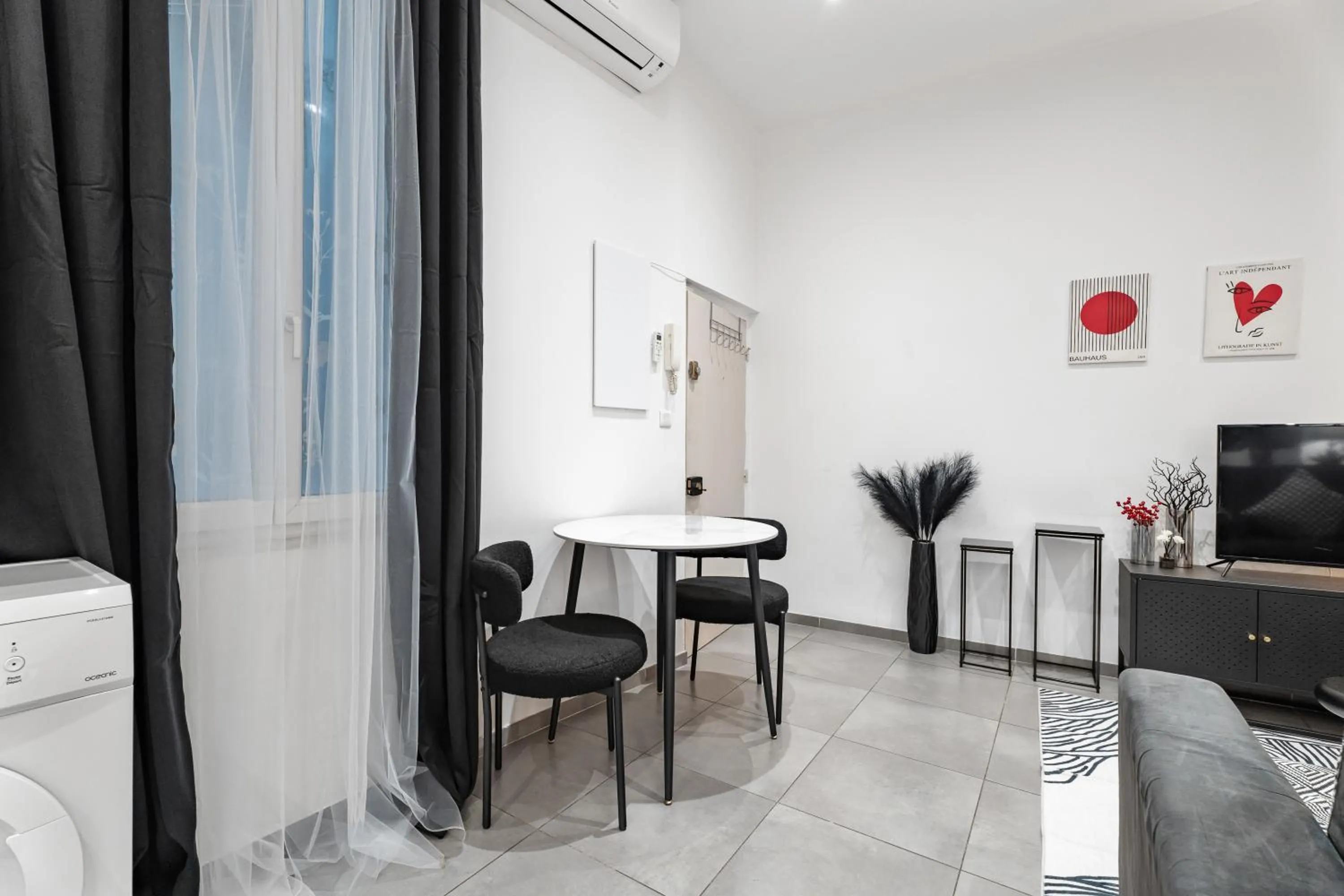 Seating area in Nice Renting - GALLO - New Modern Loft Old Town Massena