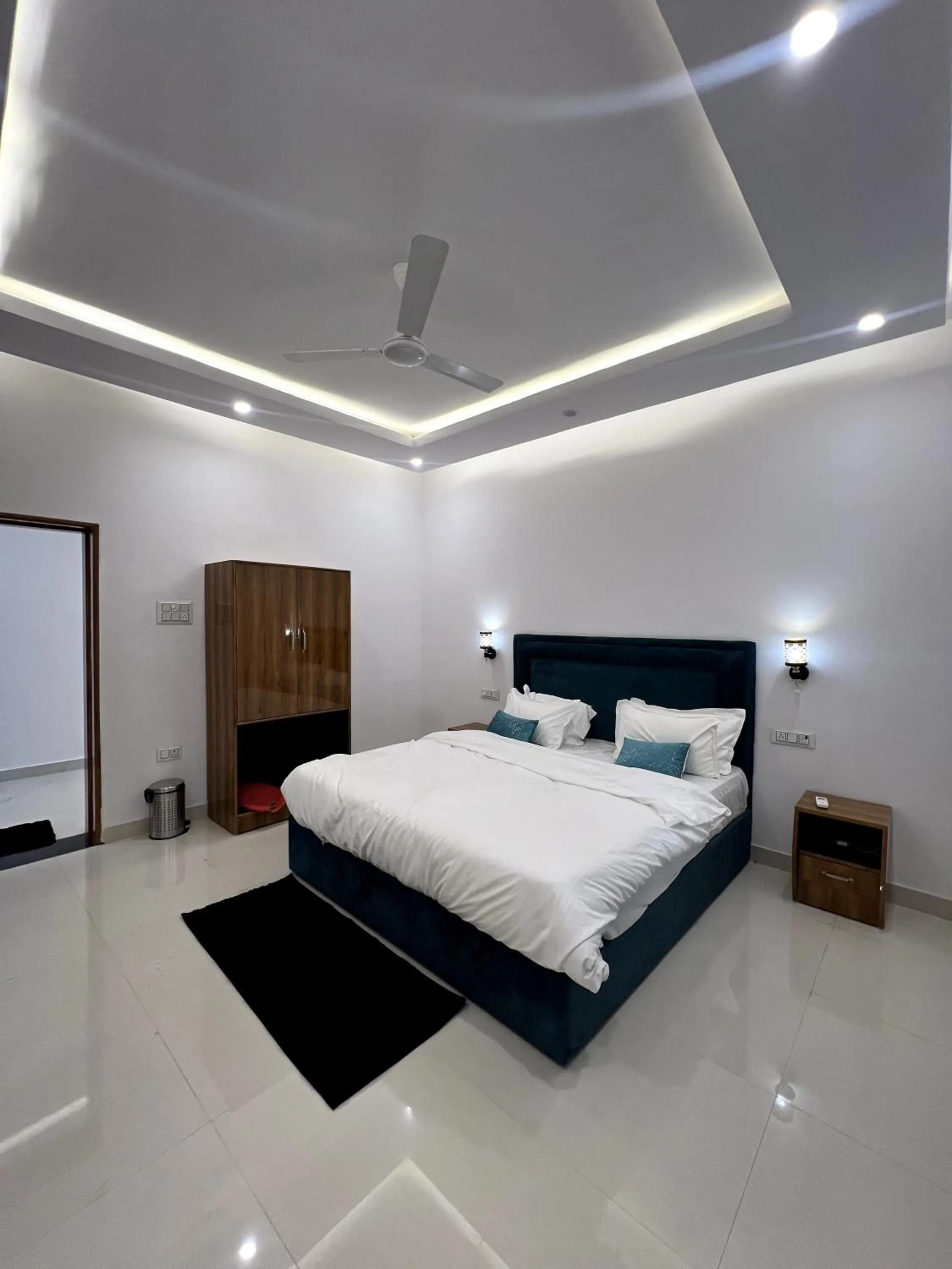 Superior King Room in Hotel Dream Inn Khajuraho