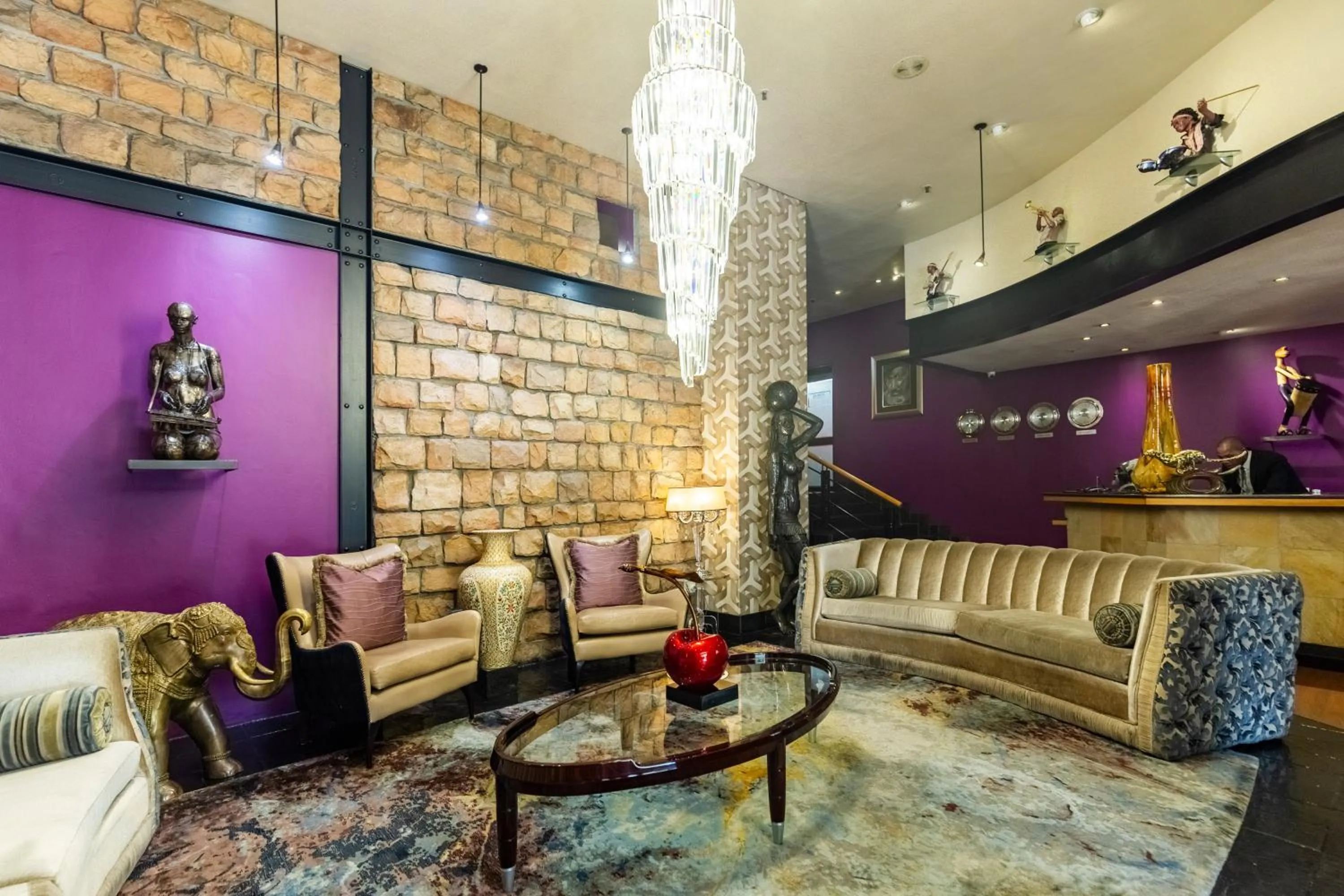 Lobby or reception in Cape Town Lodge Hotel