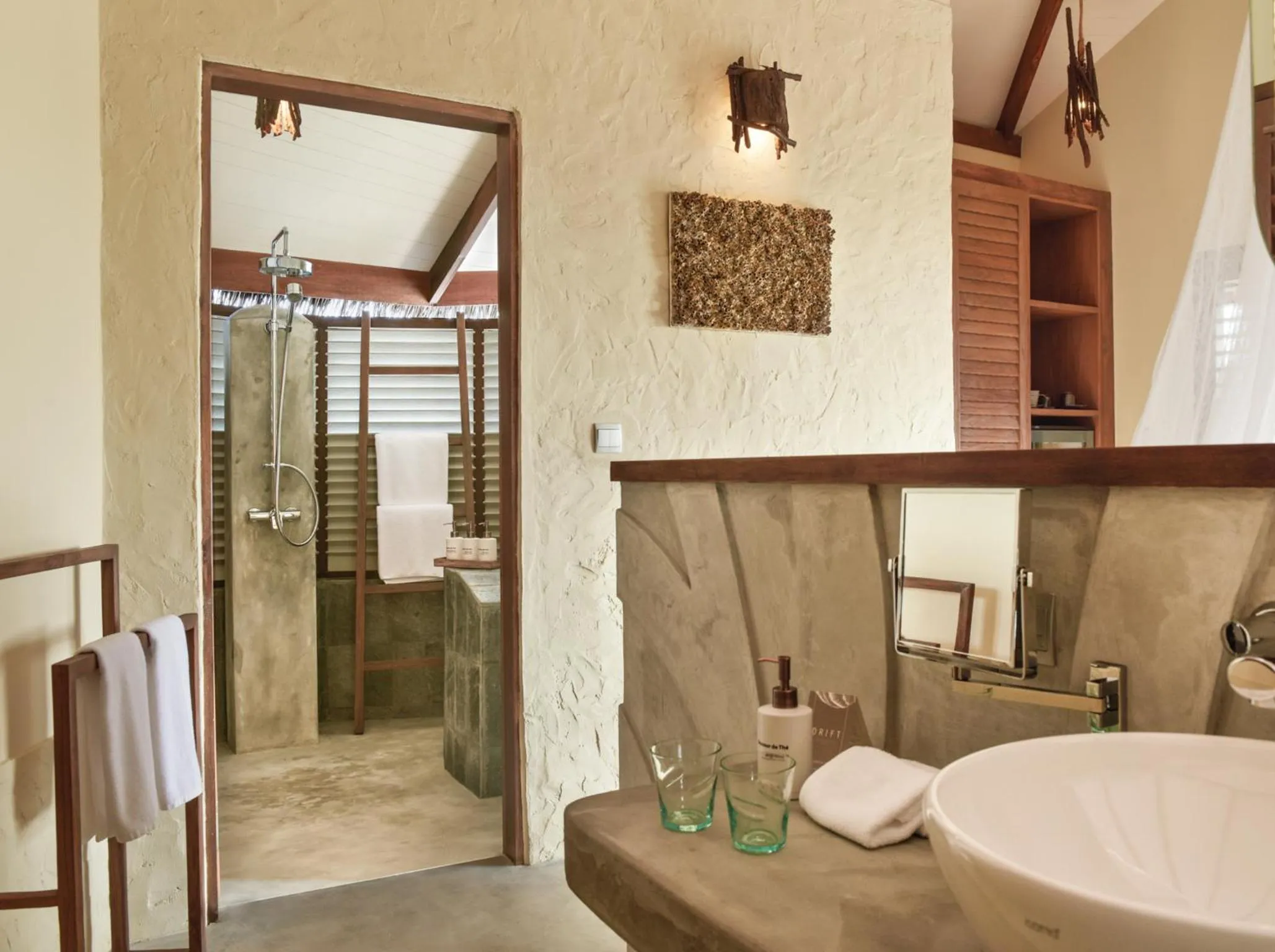 Toilet in Drift Thelu Veliga Retreat