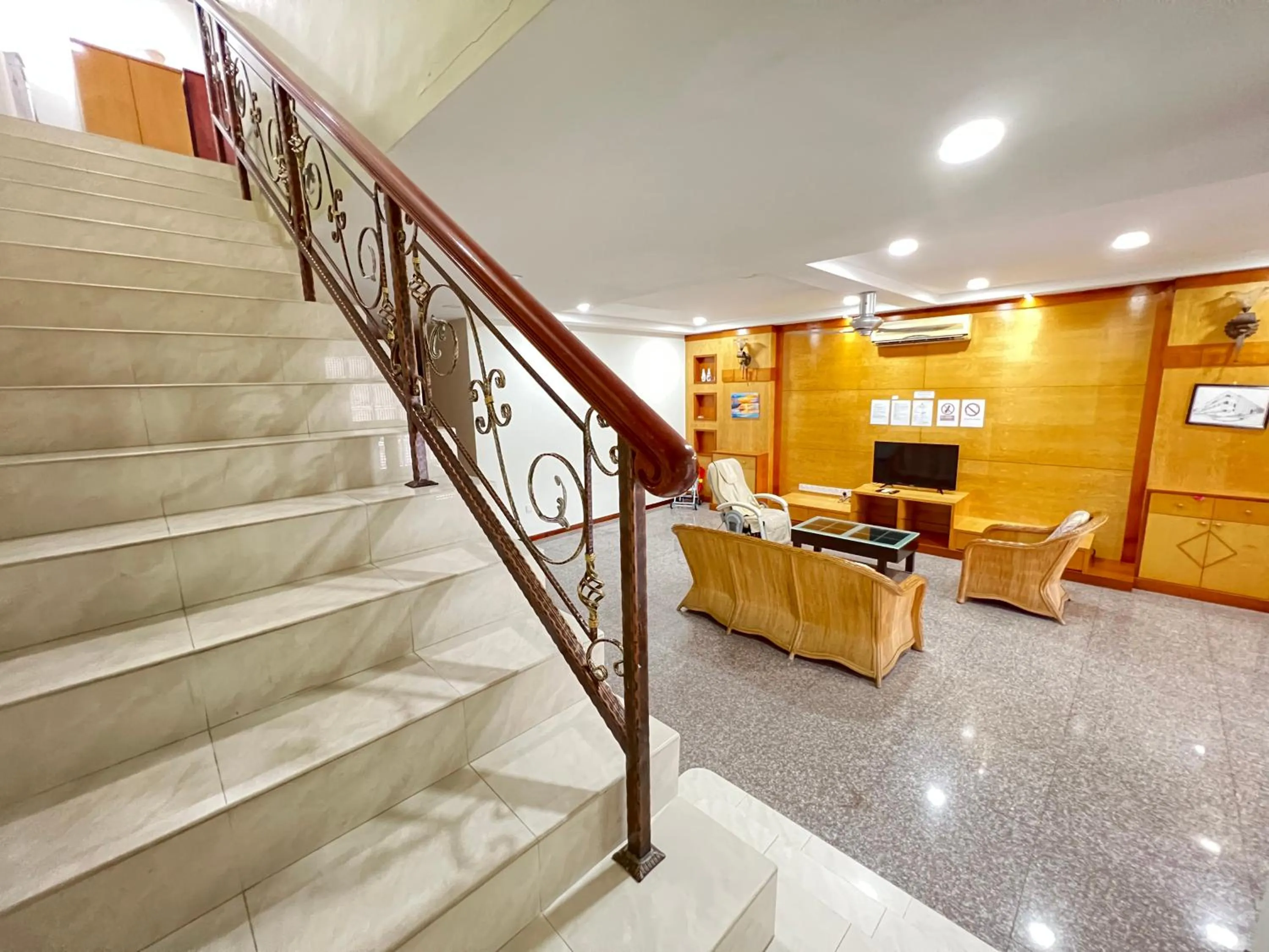 Jiaxin Homestay - Desa Terbau 家馨民宿