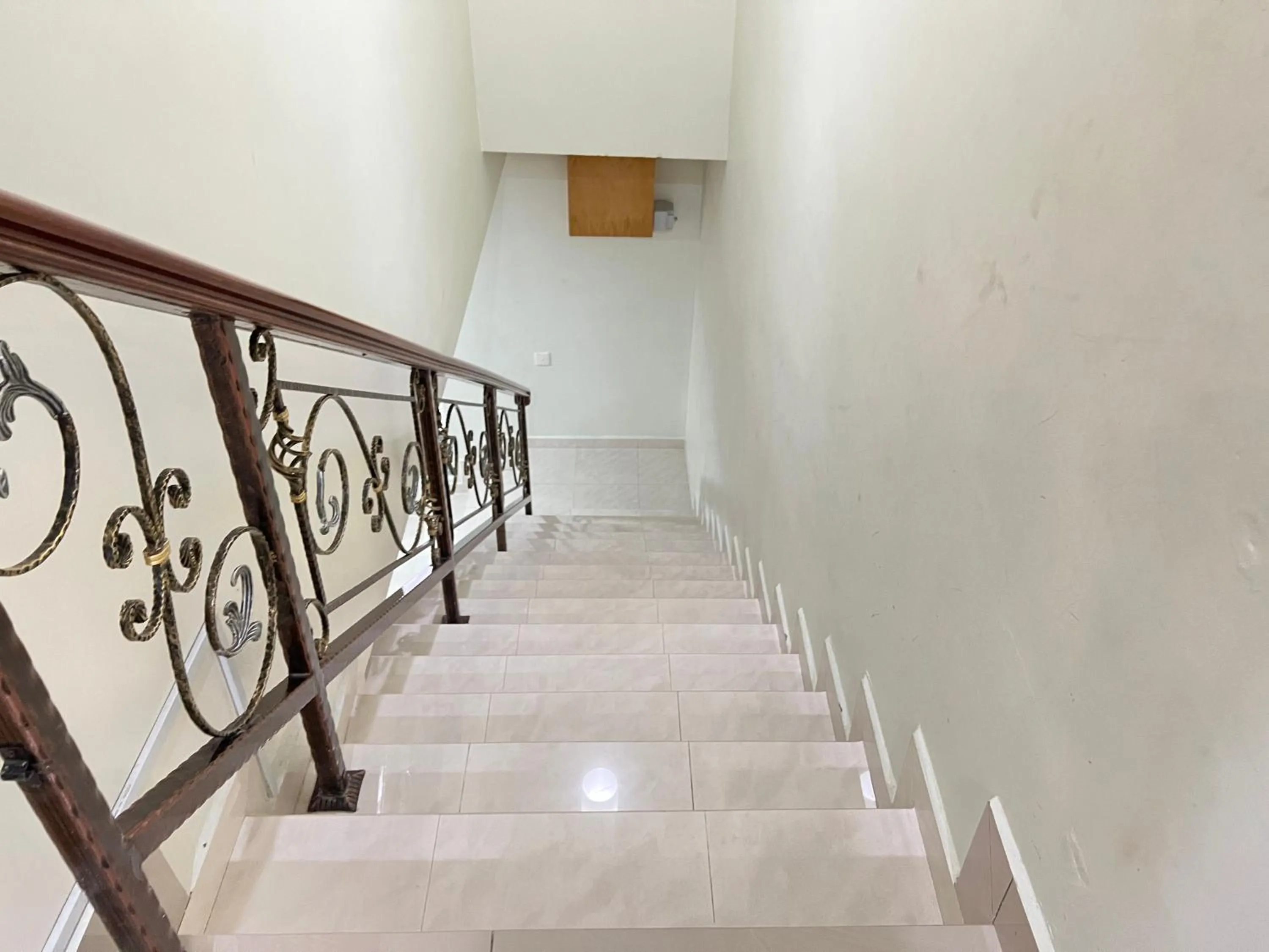 Jiaxin Homestay - Desa Terbau 家馨民宿