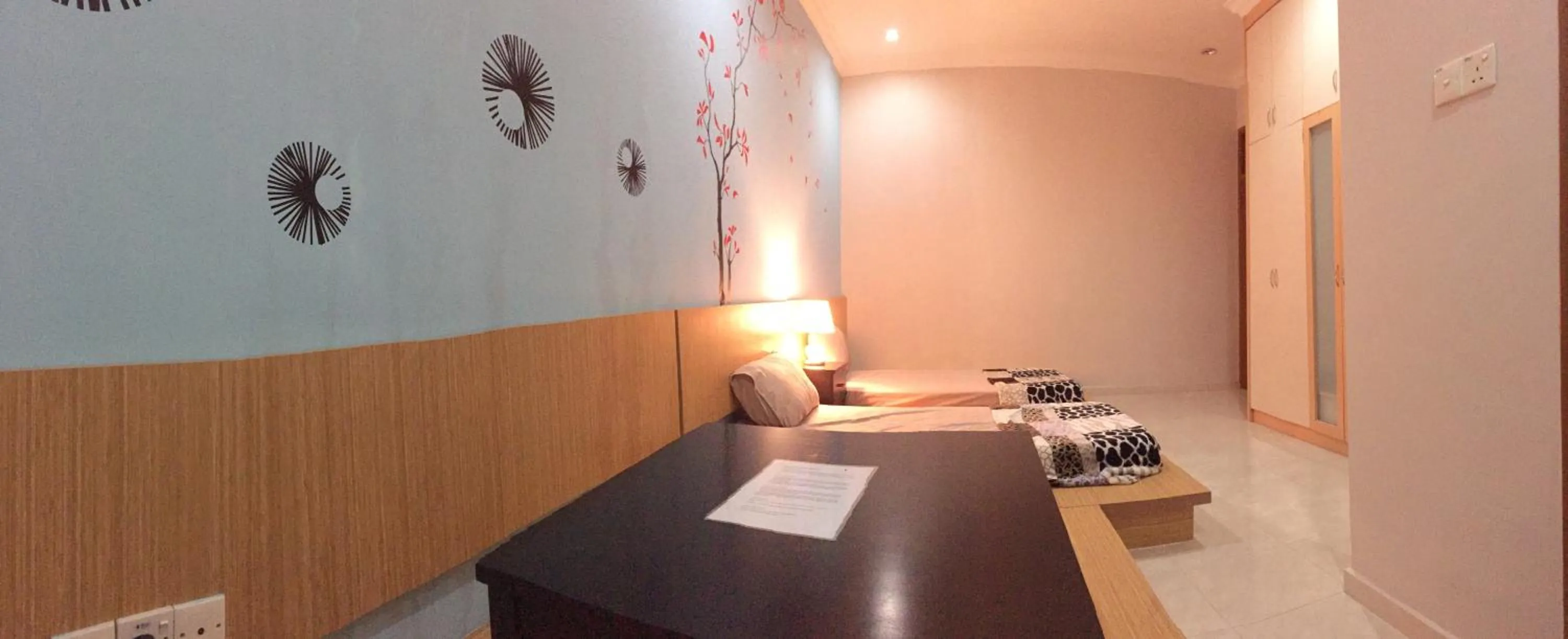 Photo of the whole room, Bed in Jiaxin Homestay - Desa Terbau 家馨民宿
