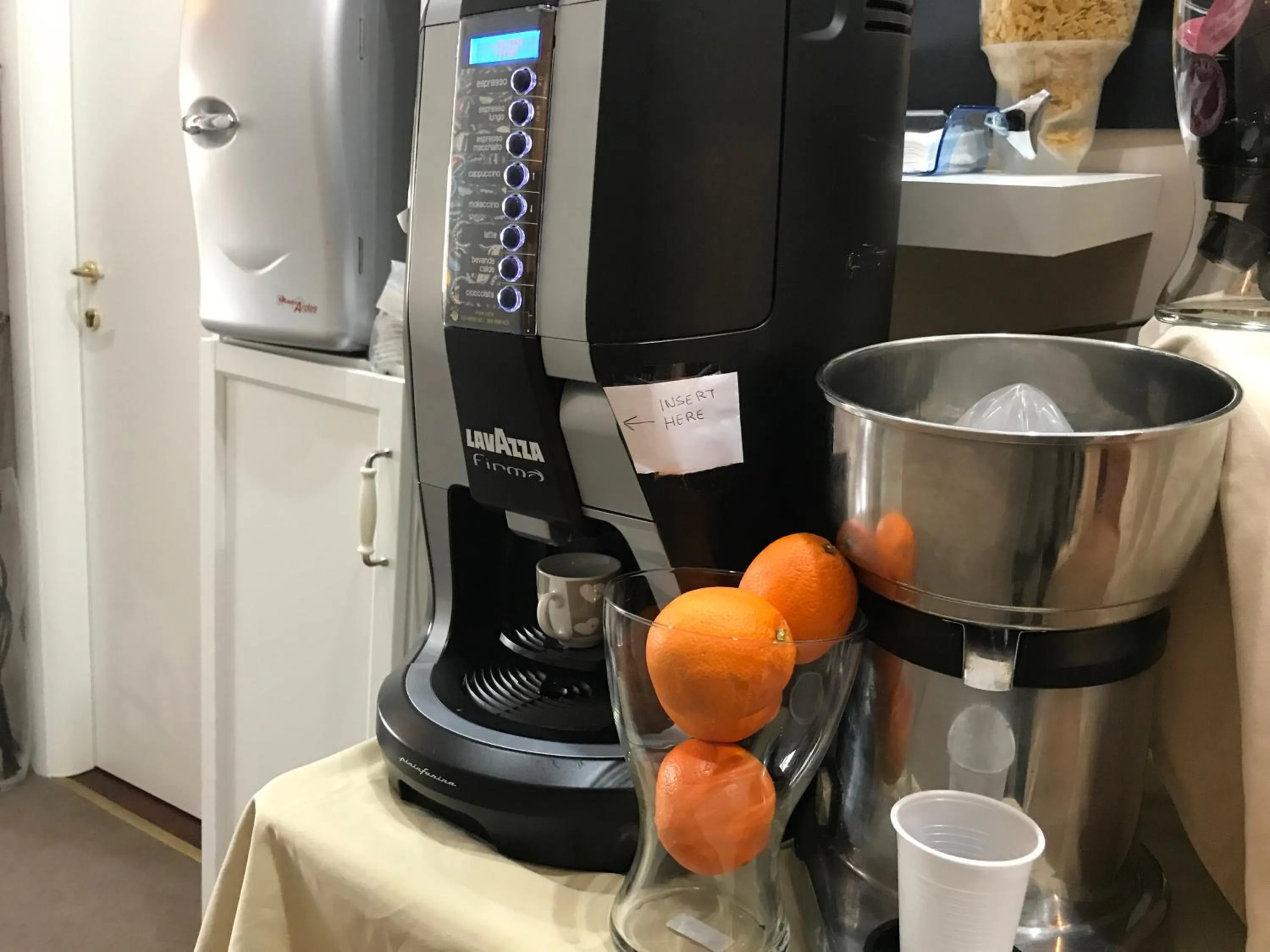 Food and drinks in Morgagni House