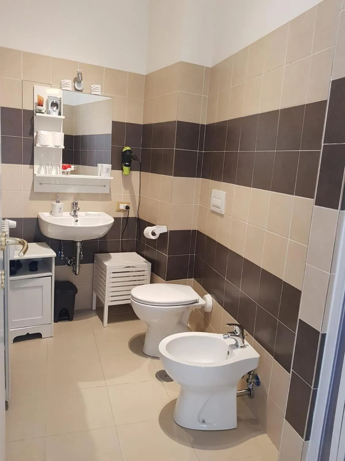 Bathroom in Morgagni House