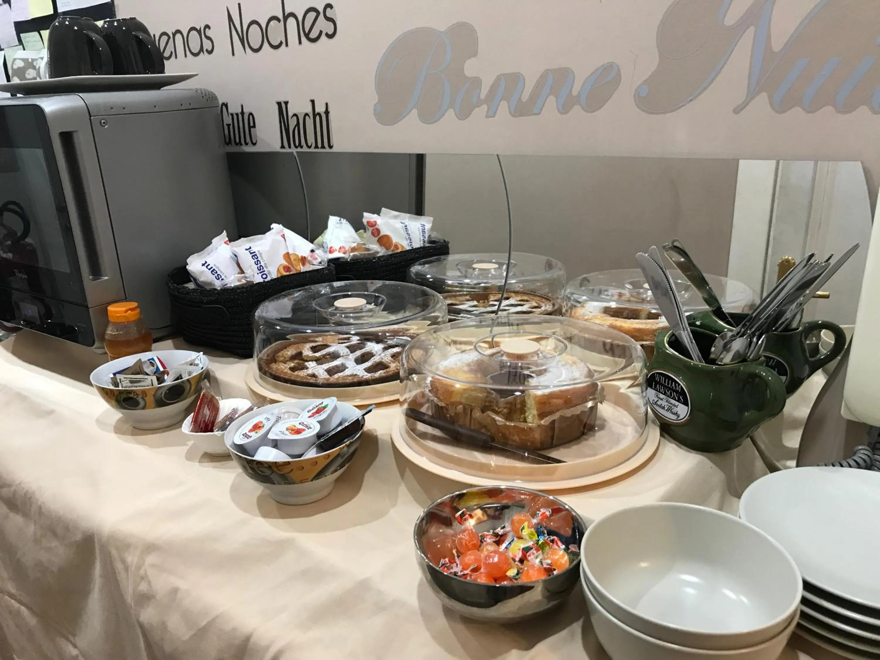 Food and drinks in Morgagni House