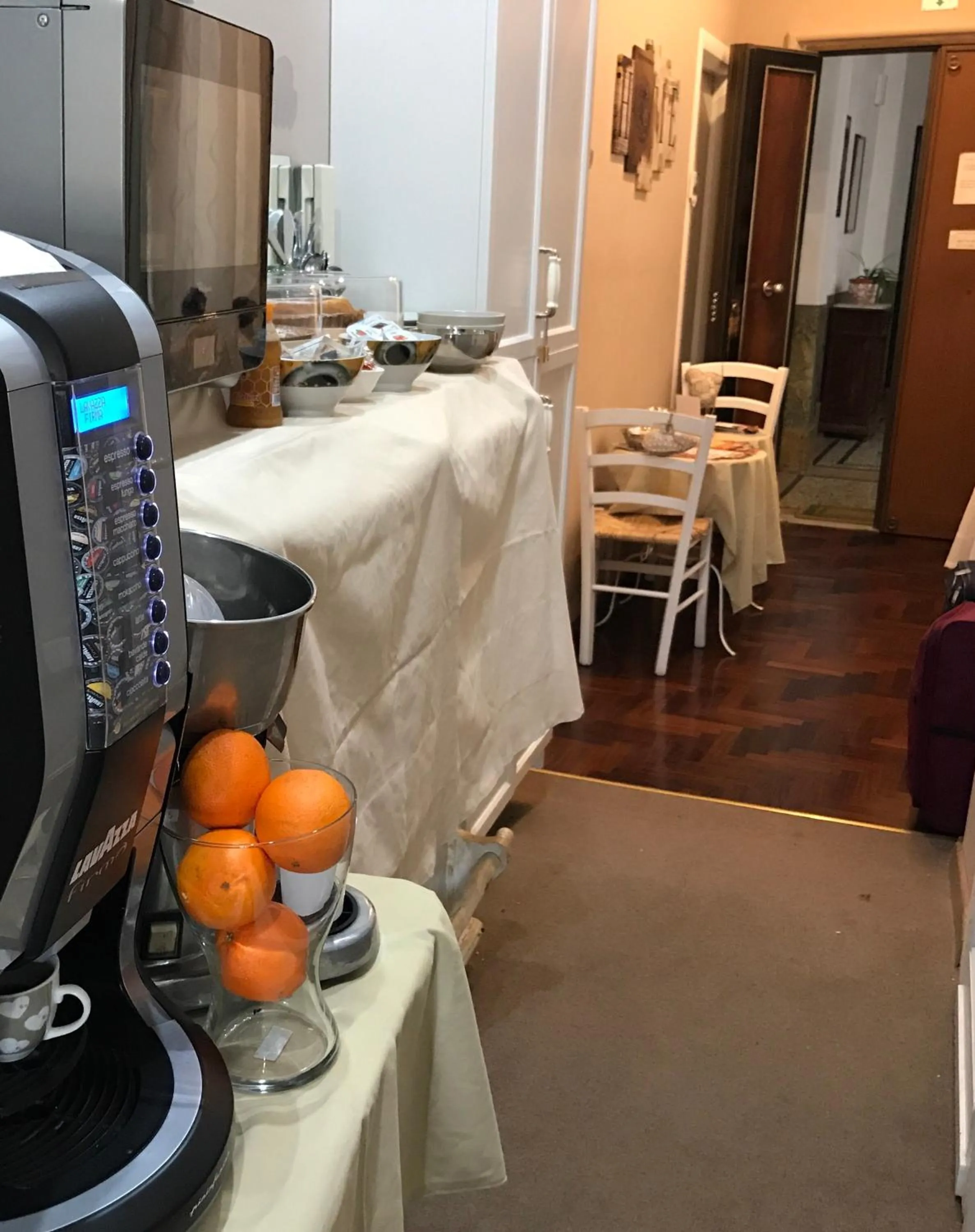 Buffet breakfast in Morgagni House