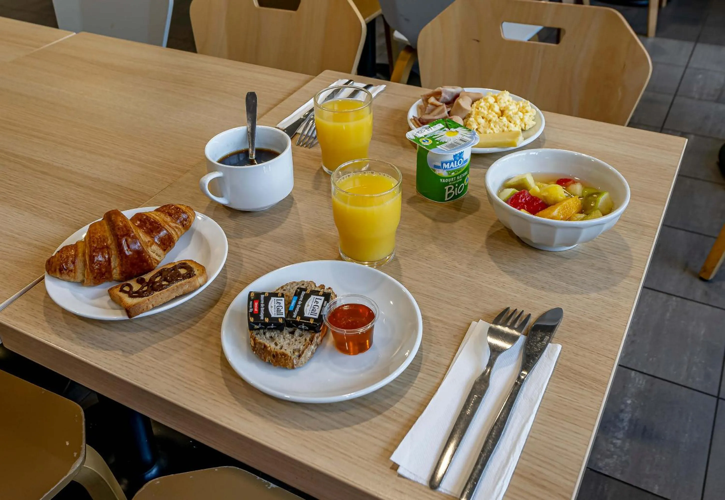 Breakfast in B&B HOTEL Bordeaux Centre Bègles