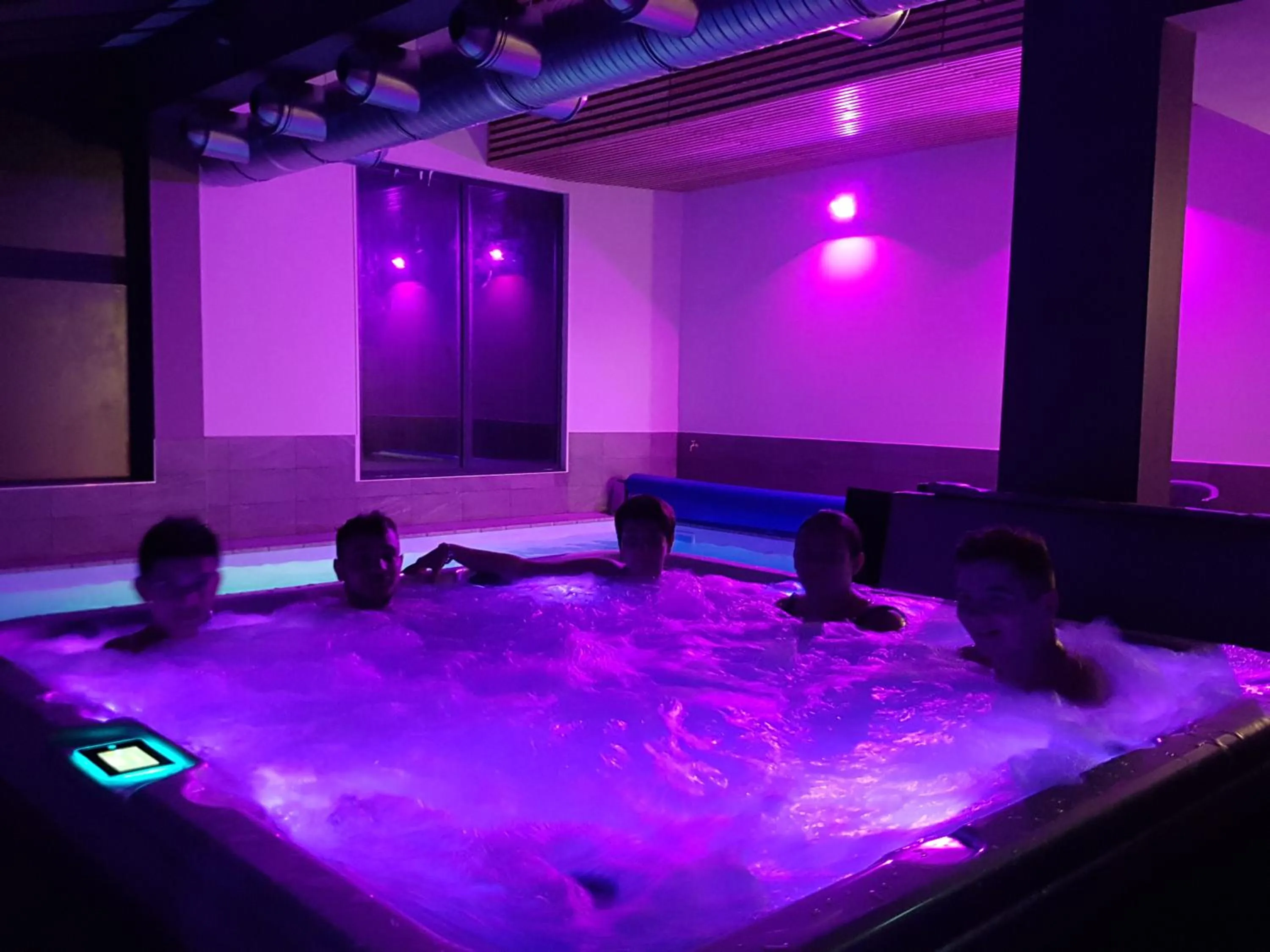 Swimming pool in Logis SPA Hotel Restaurant De La Poste