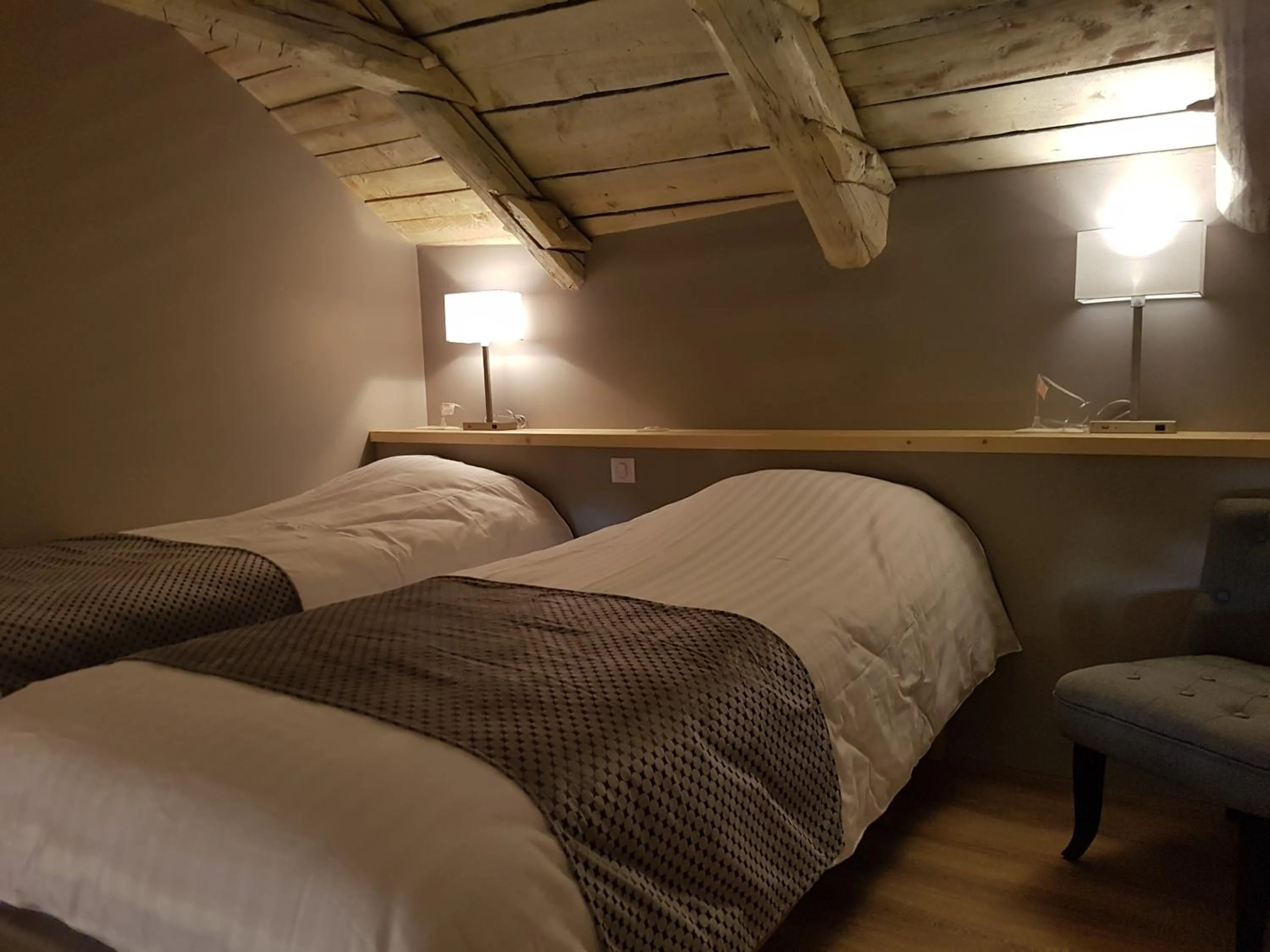 Bedroom, Bed in Logis SPA Hotel Restaurant De La Poste