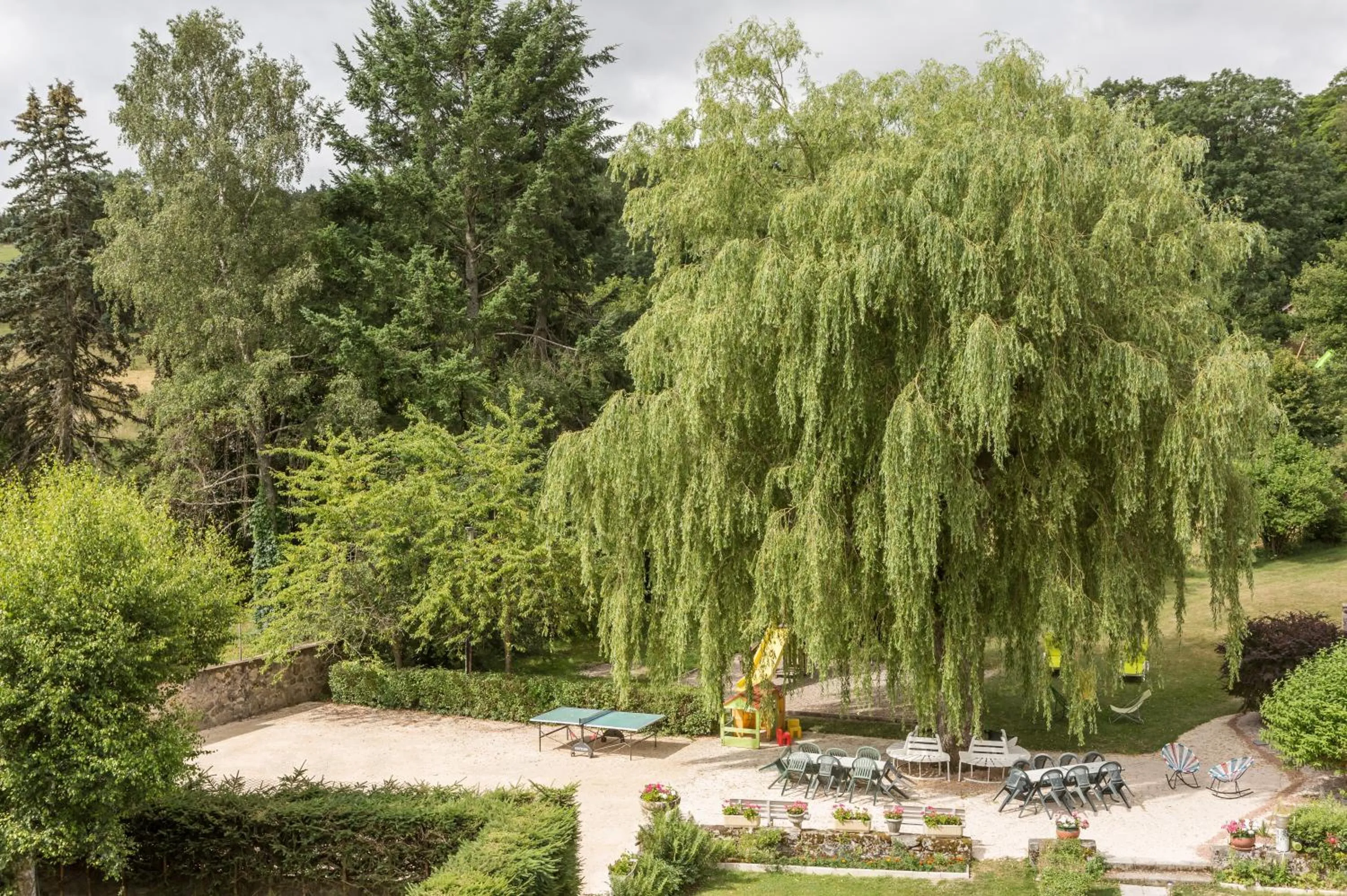 Children play ground in Logis SPA Hotel Restaurant De La Poste