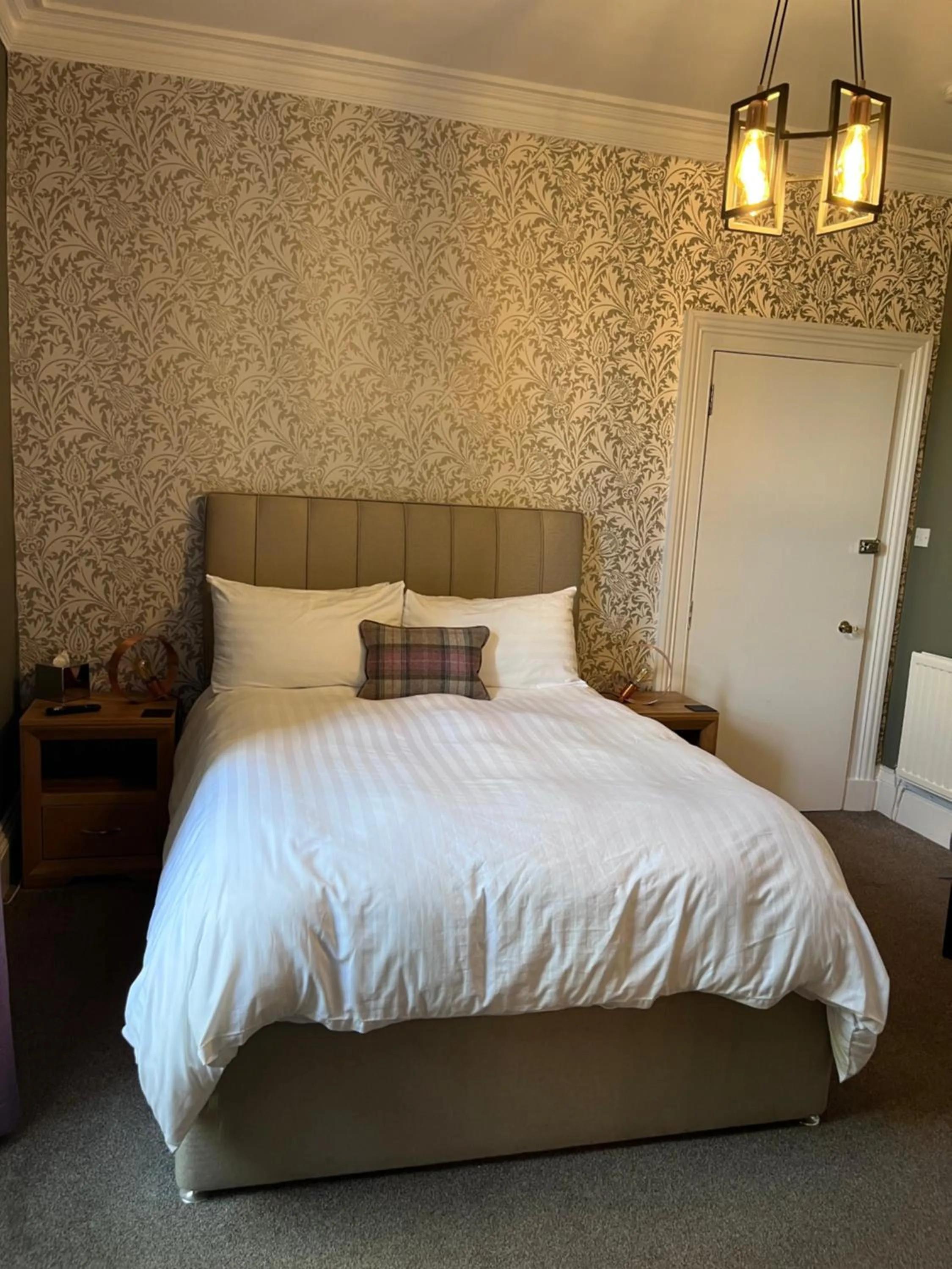 Bedroom, Bed in Ravenswood Guest House