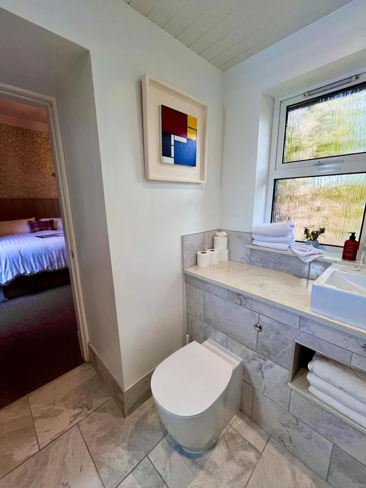 Toilet, Bed in Ravenswood Guest House