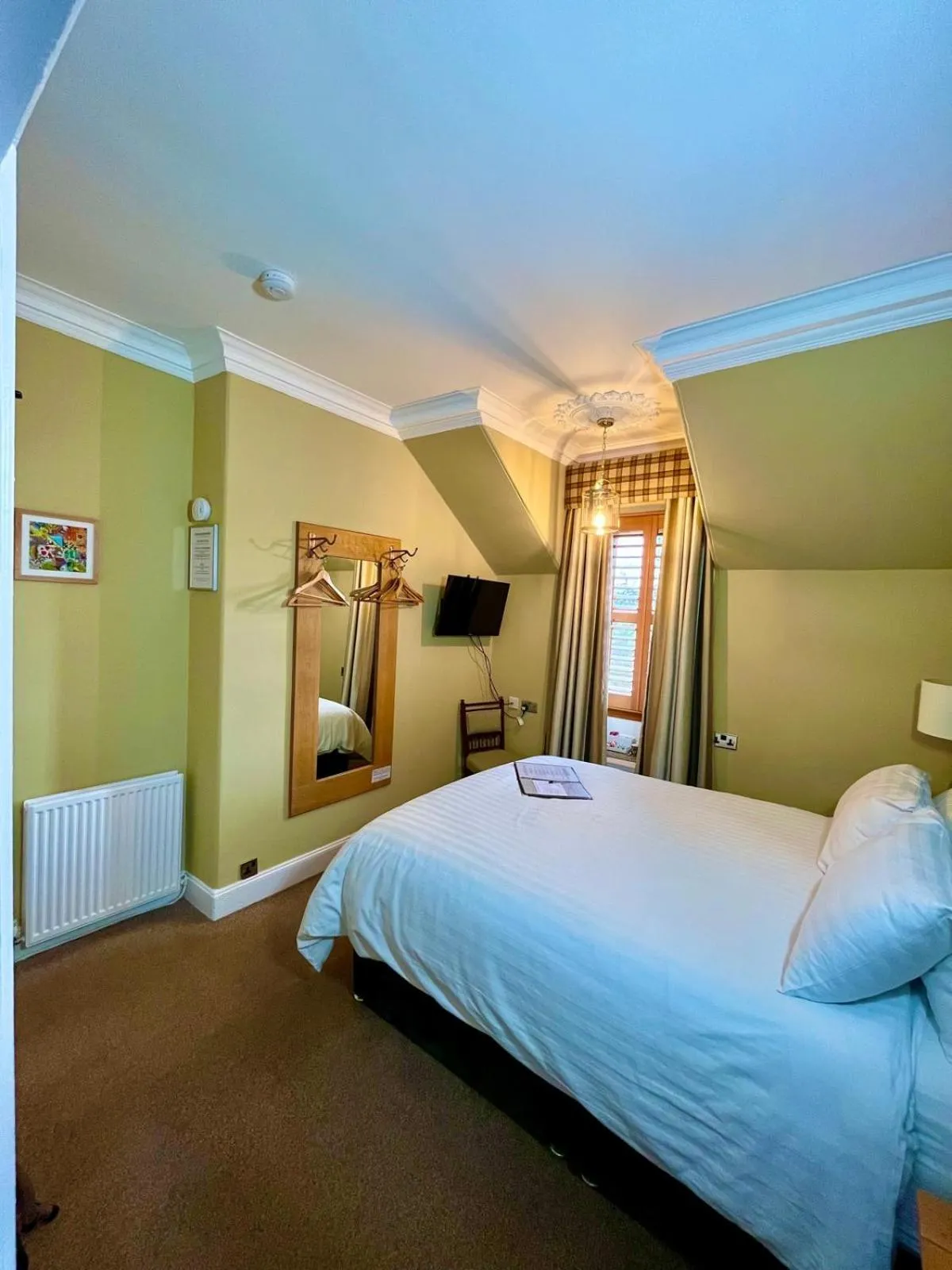 Bedroom, Bed in Ravenswood Guest House