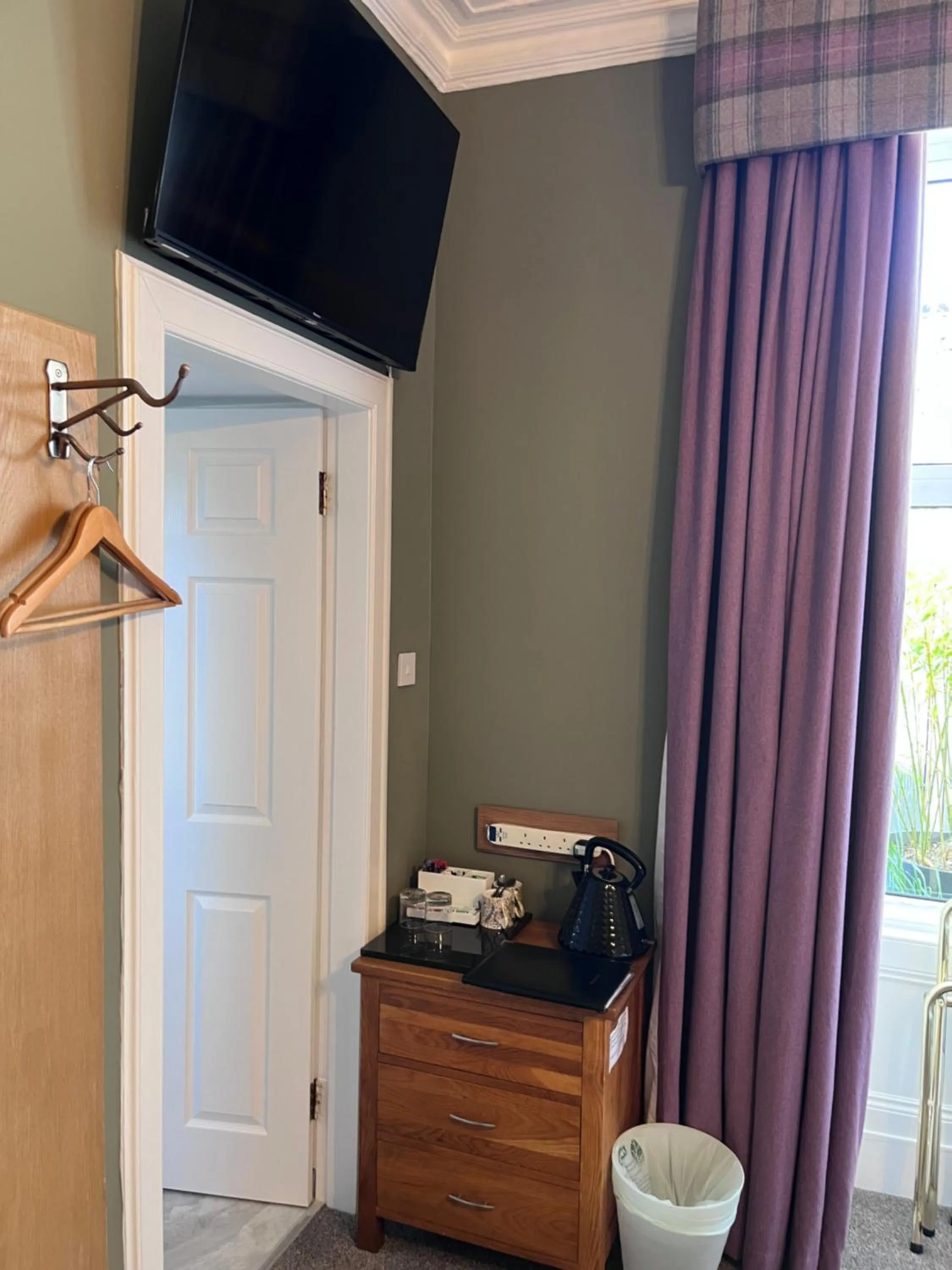 Bedroom in Ravenswood Guest House