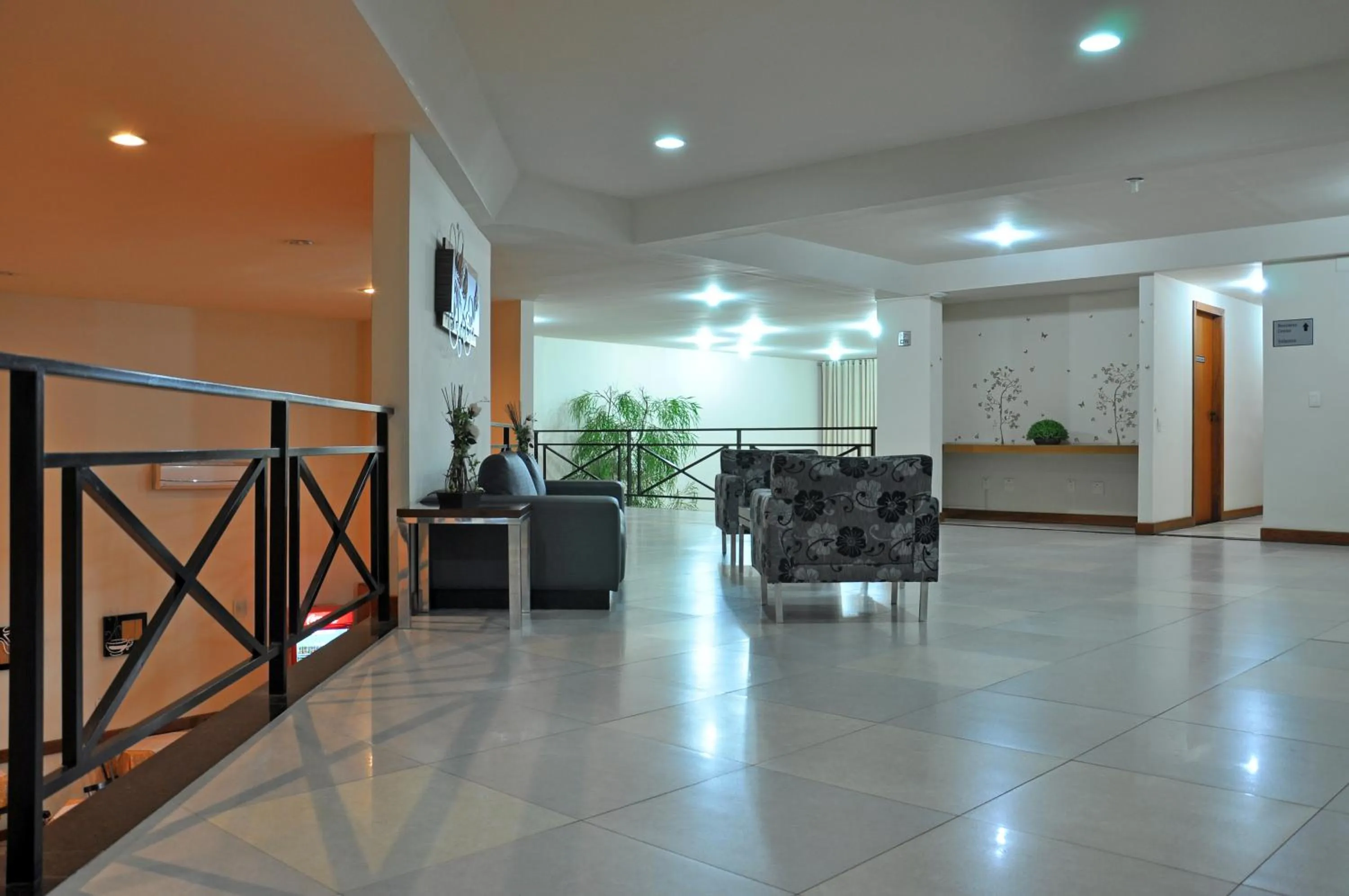 Lobby or reception in Cegil Hotel Boulevard