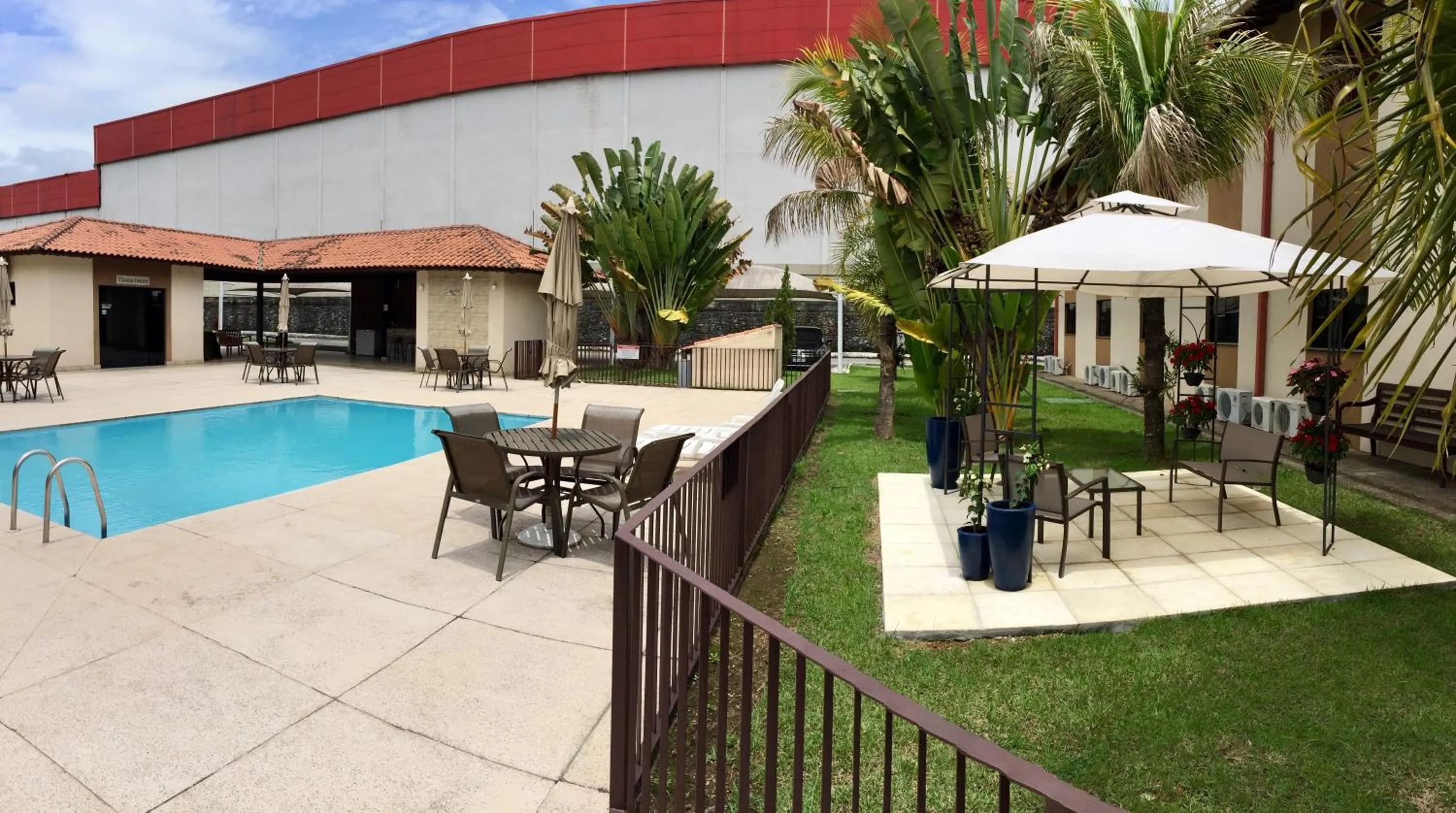 Swimming pool in Cegil Hotel Boulevard