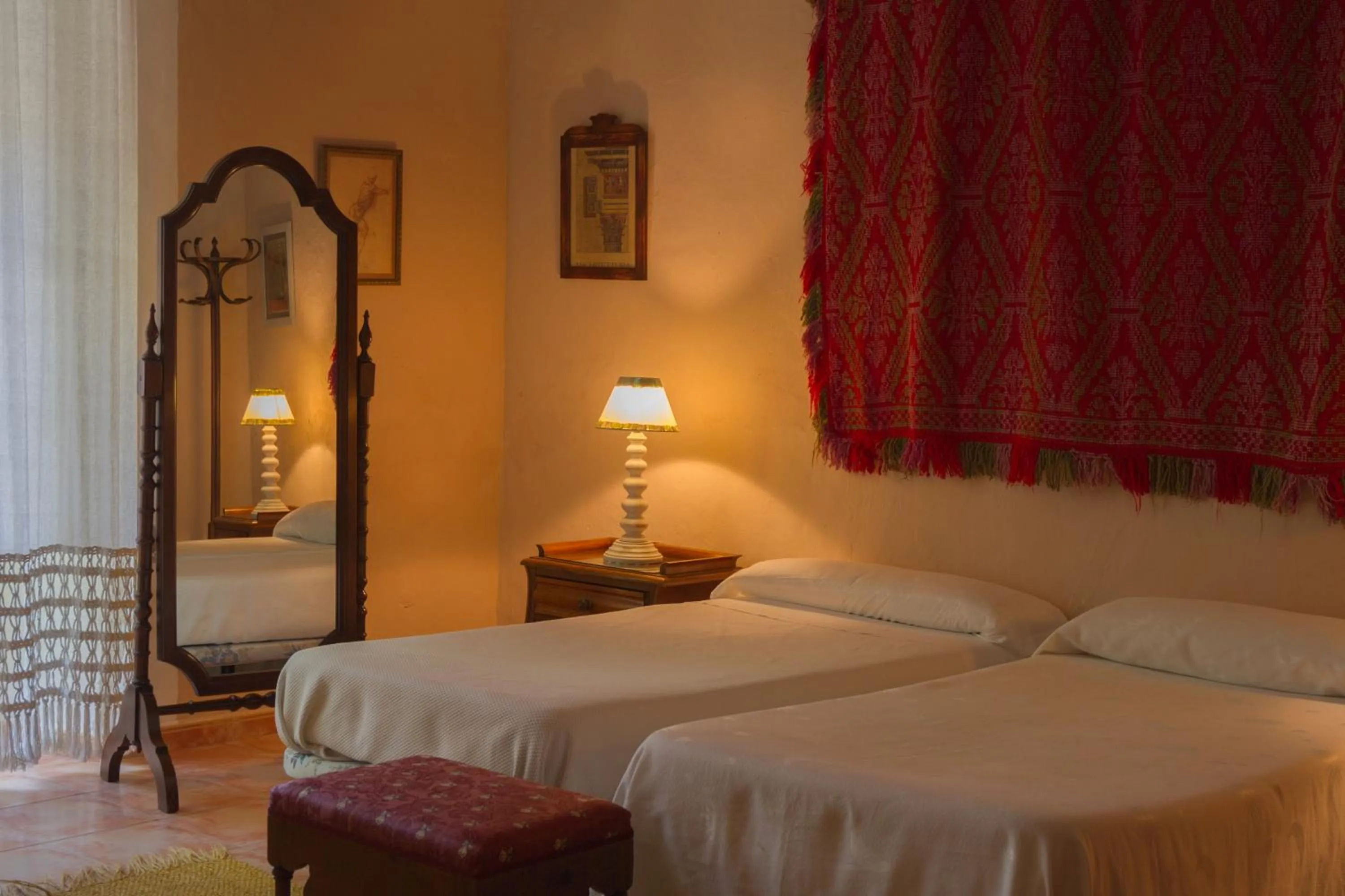 Bedroom, Bed in Casa Palacio Conde de Garcinarro