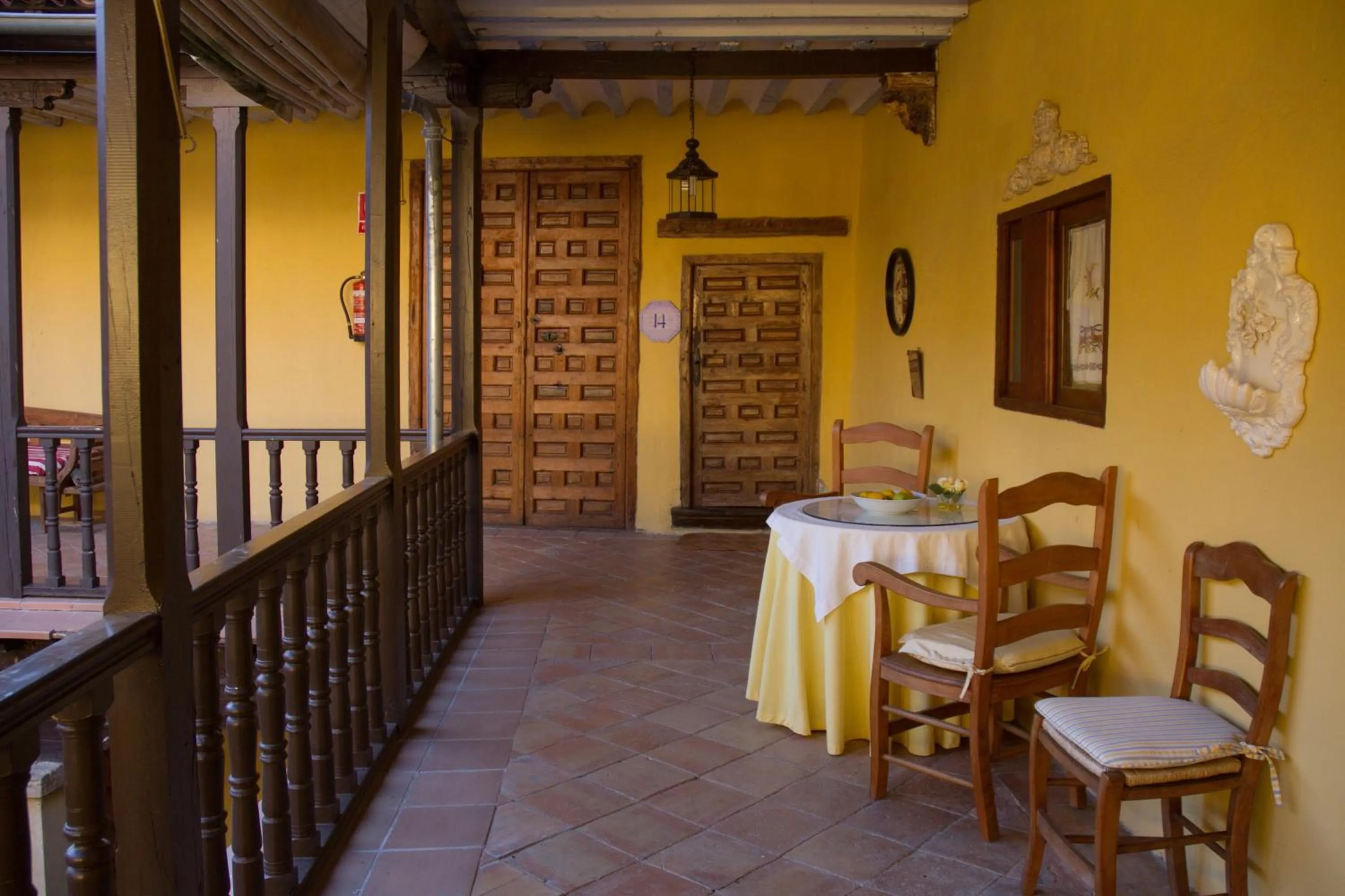 Patio in Casa Palacio Conde de Garcinarro