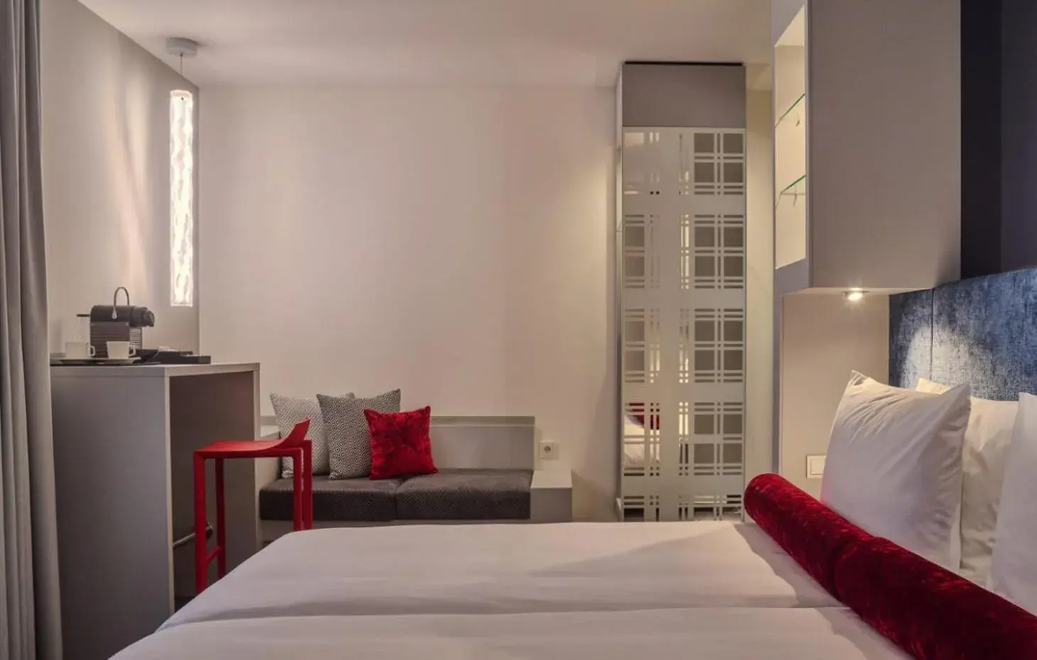 Superior Double or Twin Room in Essential by Dorint Düsseldorf Deiker Höfe Superior Double or Twin Room in Essential by Dorint Düsseldorf Deiker Höfe