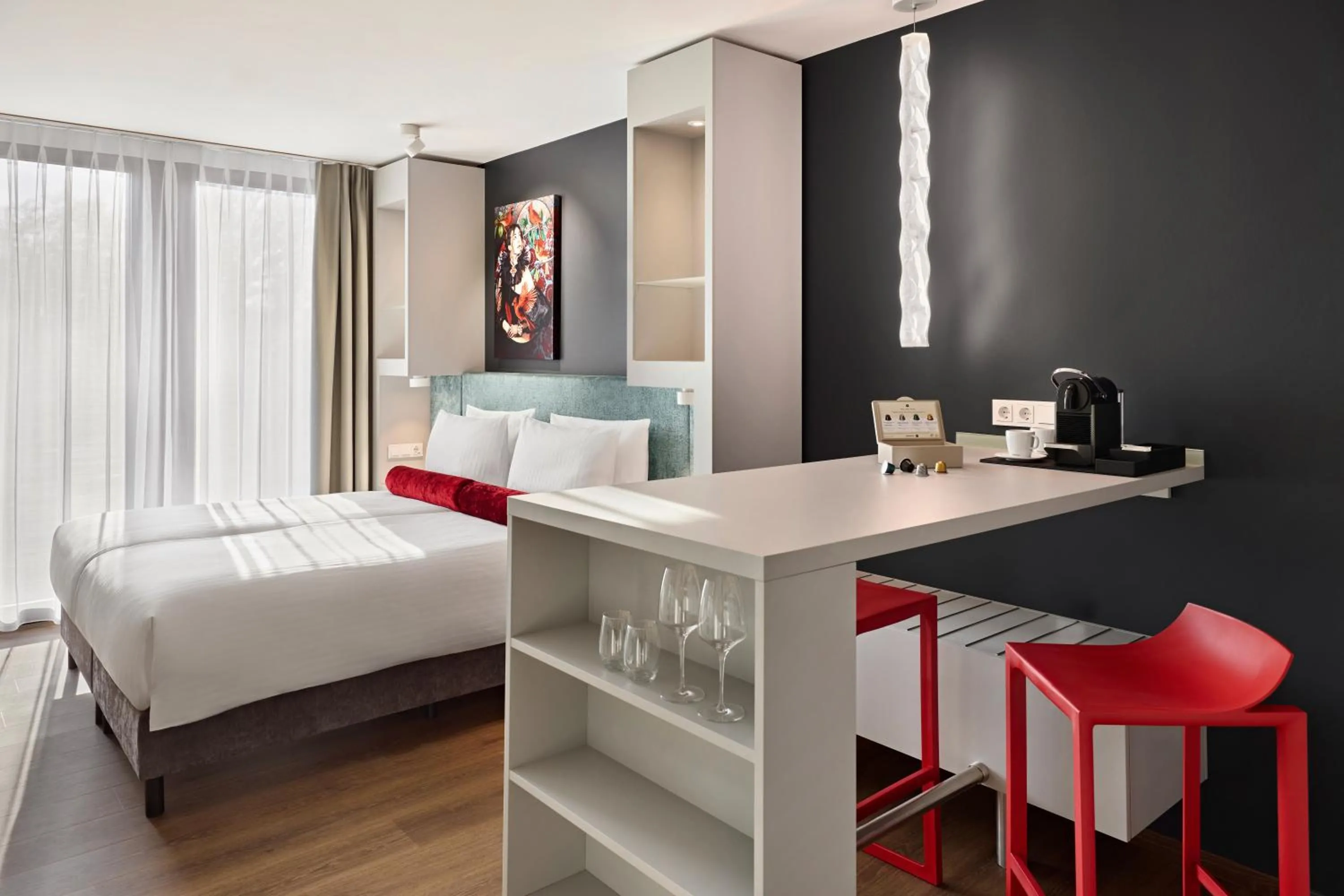 Photo of the whole room, Bed in Essential by Dorint Düsseldorf Deiker Höfe