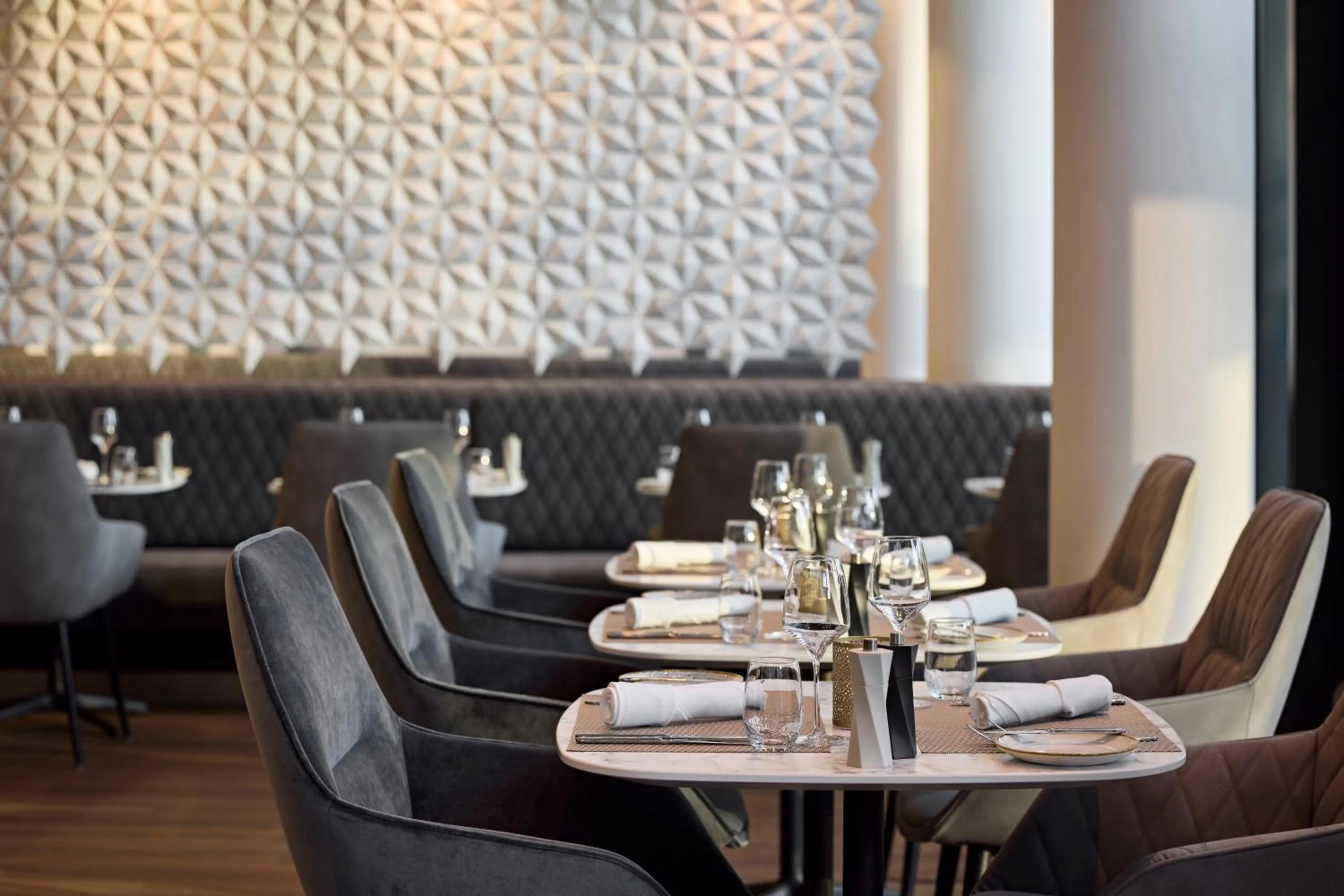 Restaurant/places to eat in Essential by Dorint Düsseldorf Deiker Höfe