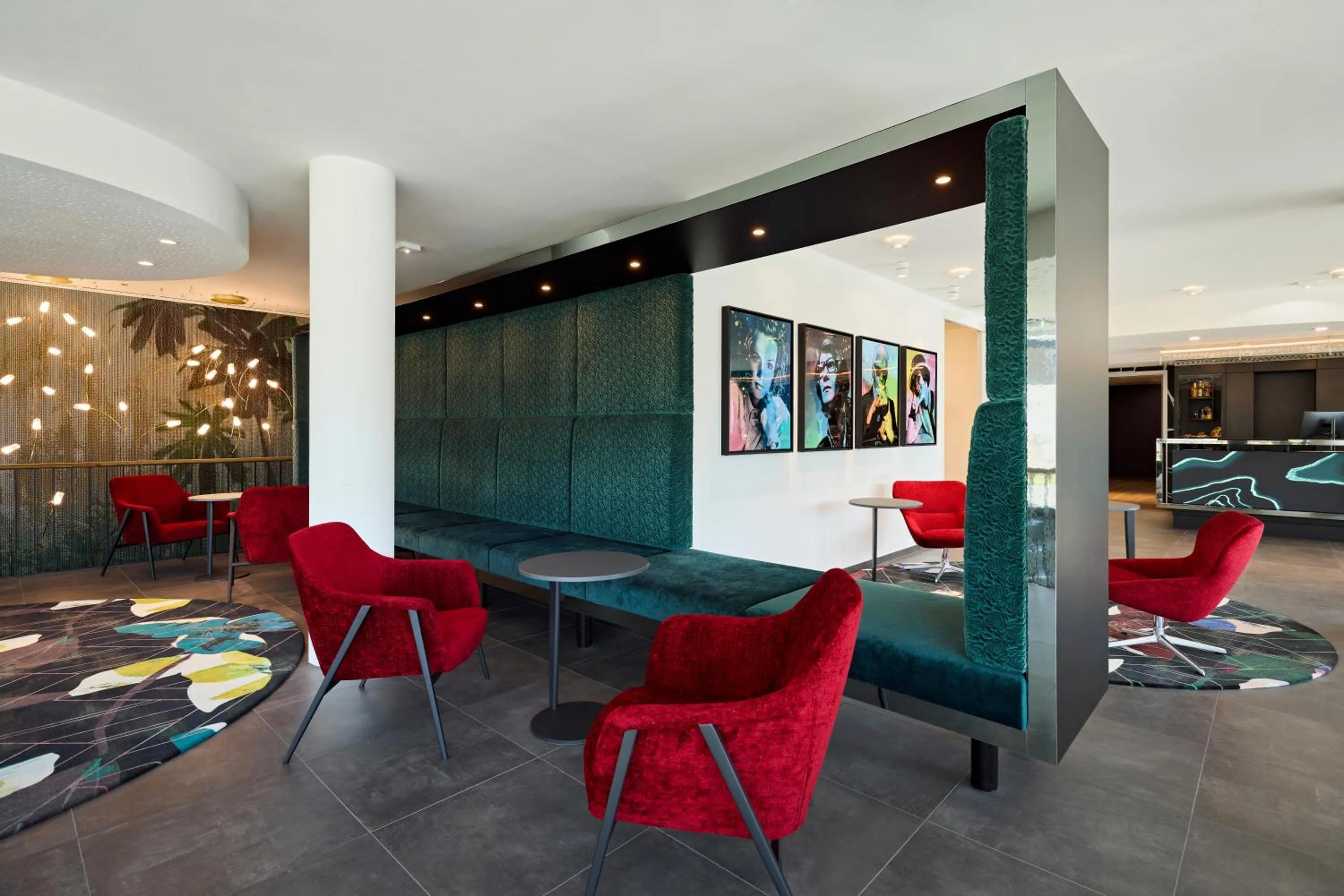 Restaurant/places to eat in Essential by Dorint Düsseldorf Deiker Höfe