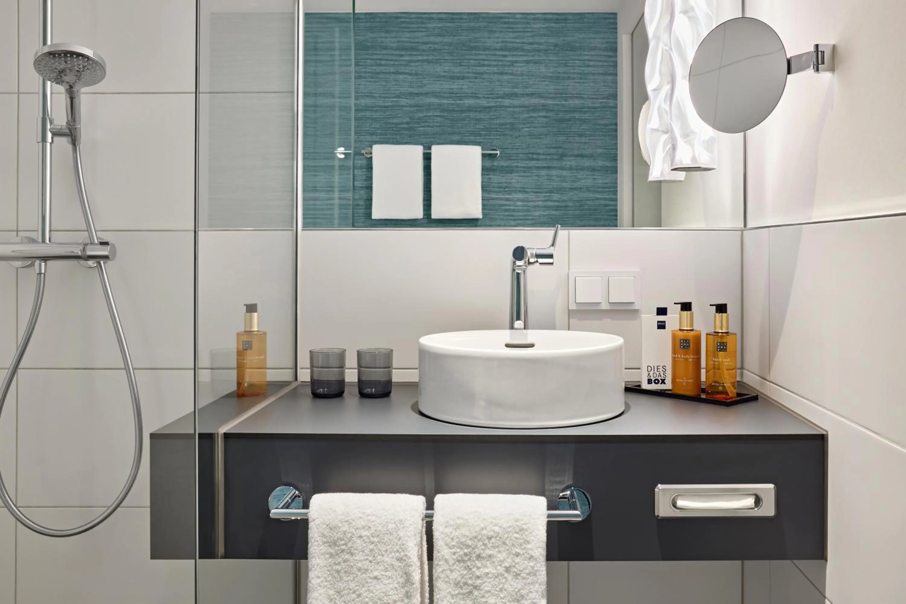 Bathroom in Essential by Dorint Düsseldorf Deiker Höfe