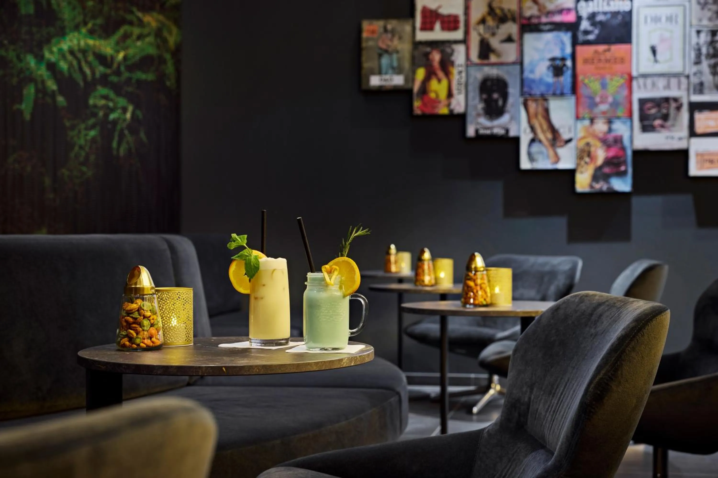 Restaurant/places to eat in Essential by Dorint Düsseldorf Deiker Höfe