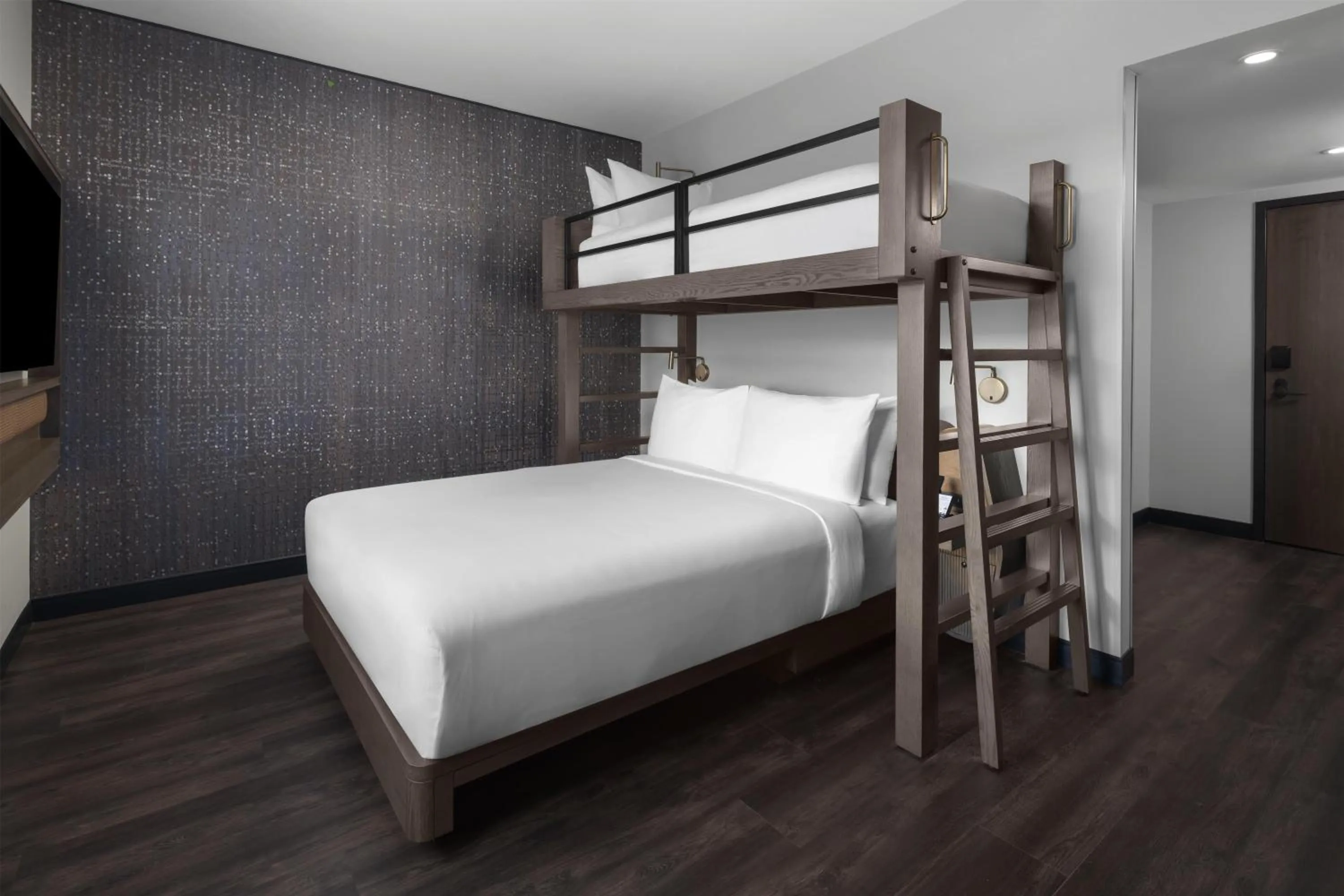 Bed in Motto By Hilton Nashville Downtown