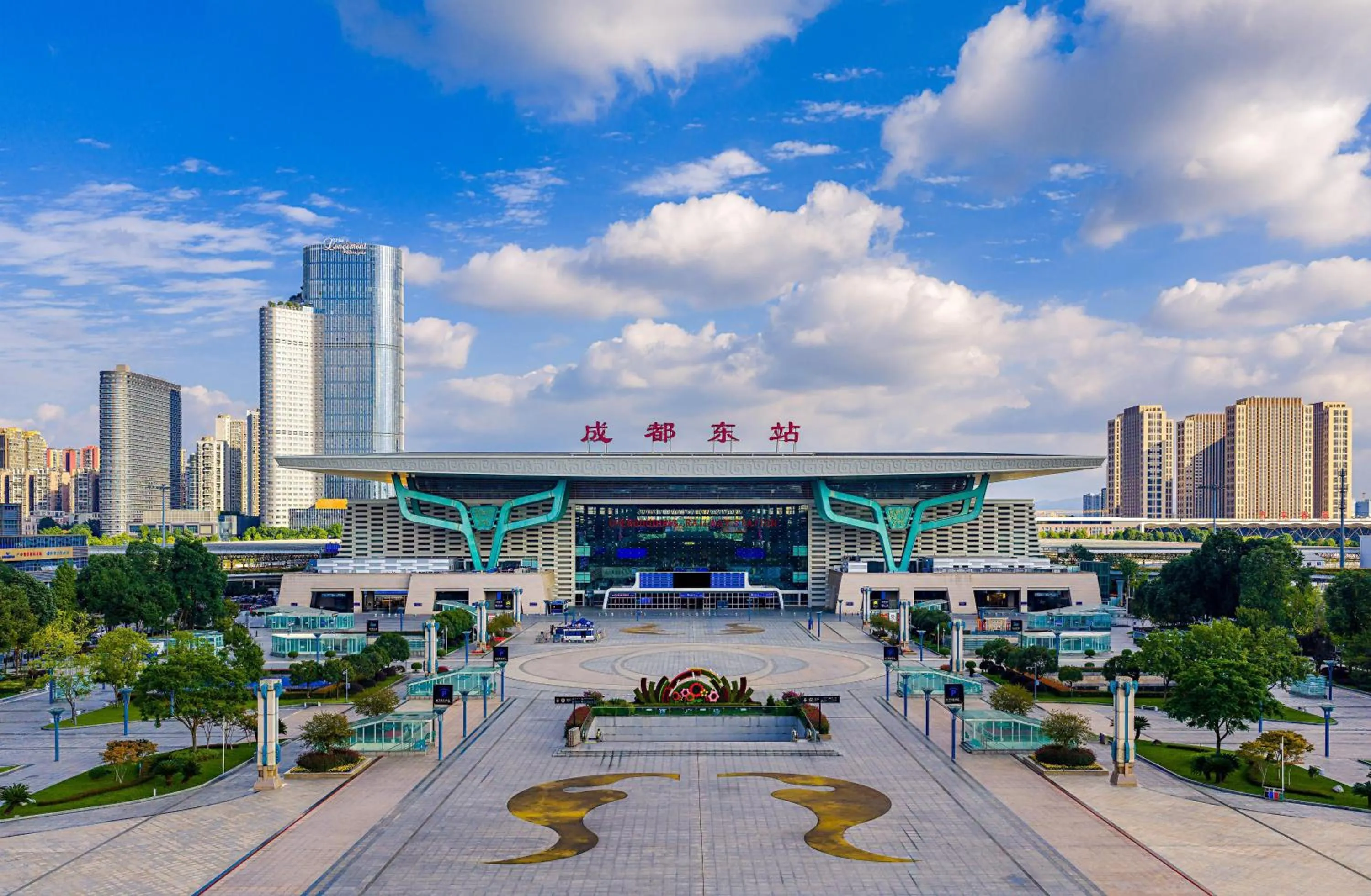 Property building in Hilton Garden Inn Chengdu East Railway Station