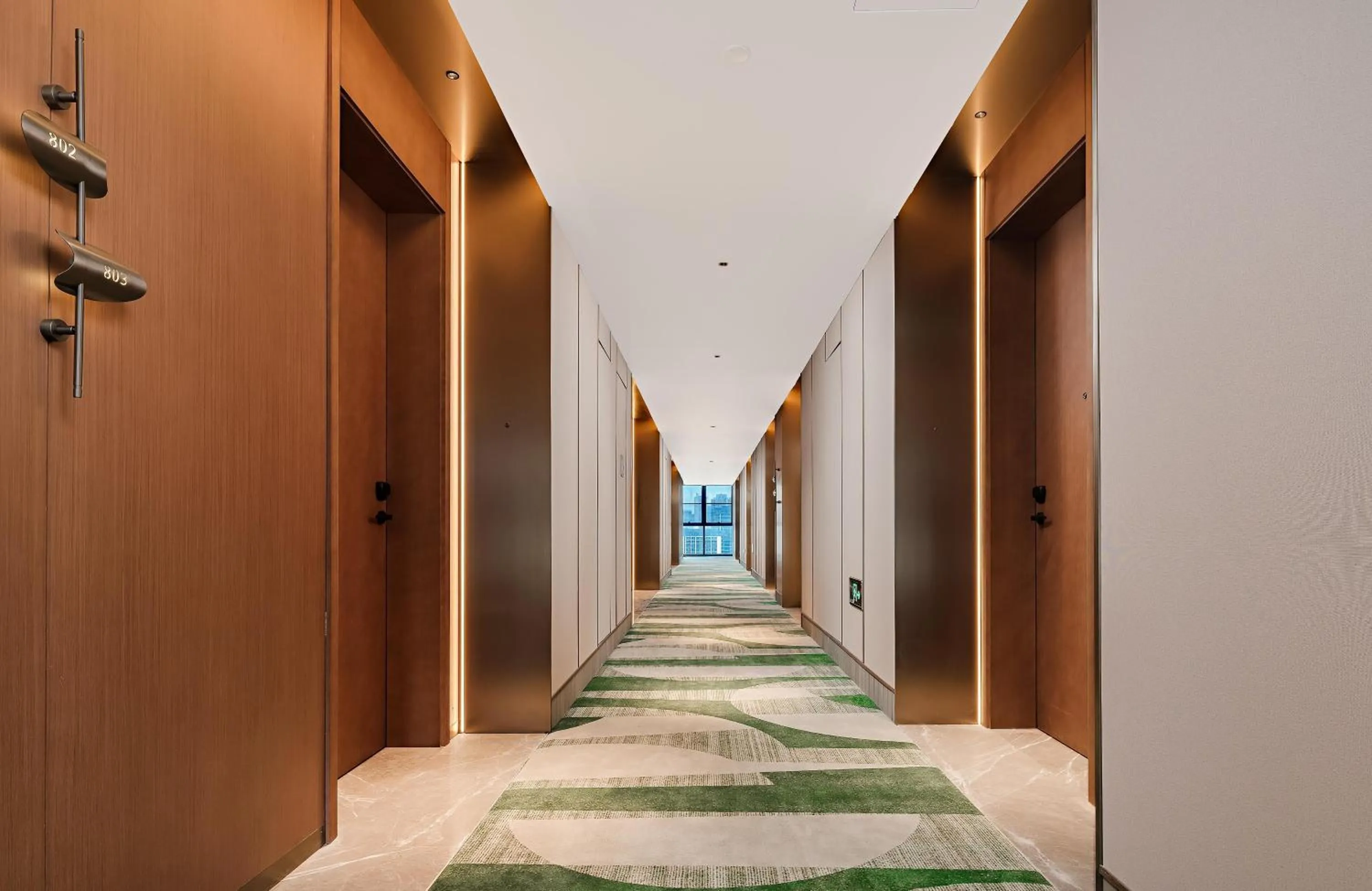 Lobby or reception in Hilton Garden Inn Chengdu East Railway Station