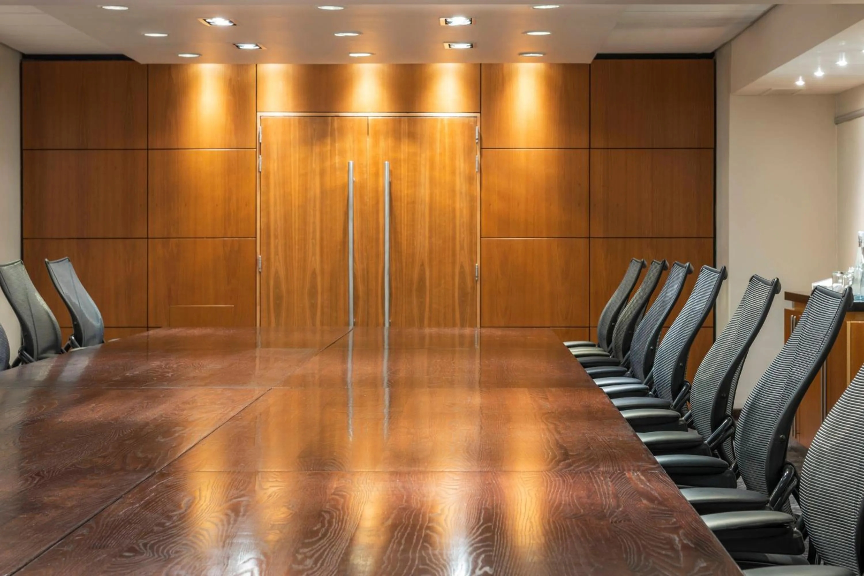 Meeting/conference room in The Westin Cape Town