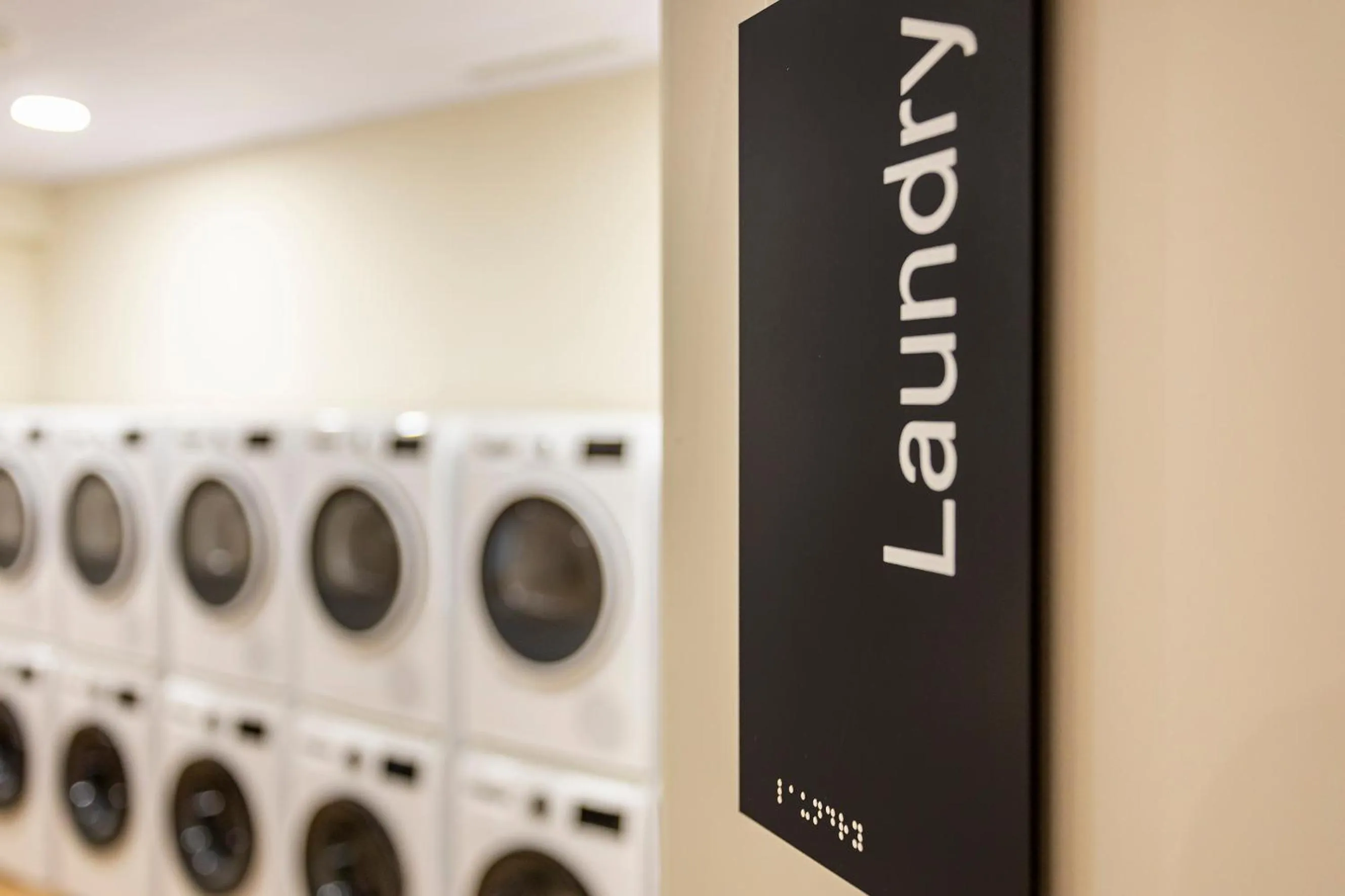 laundry in B48 Valencia Feria