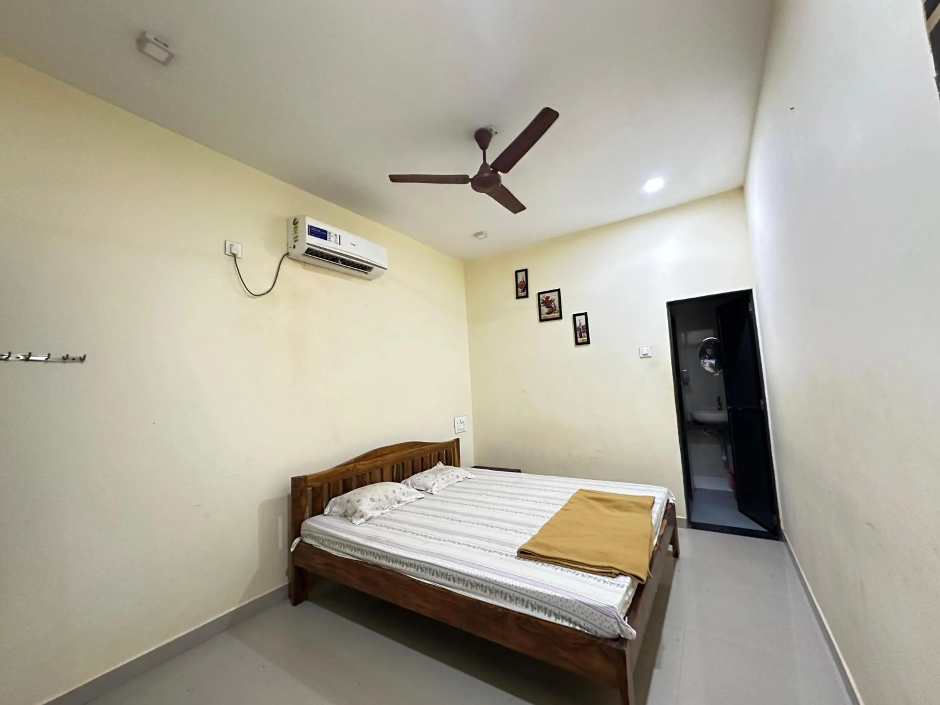 Bed in Sai Homestay Tarkarli