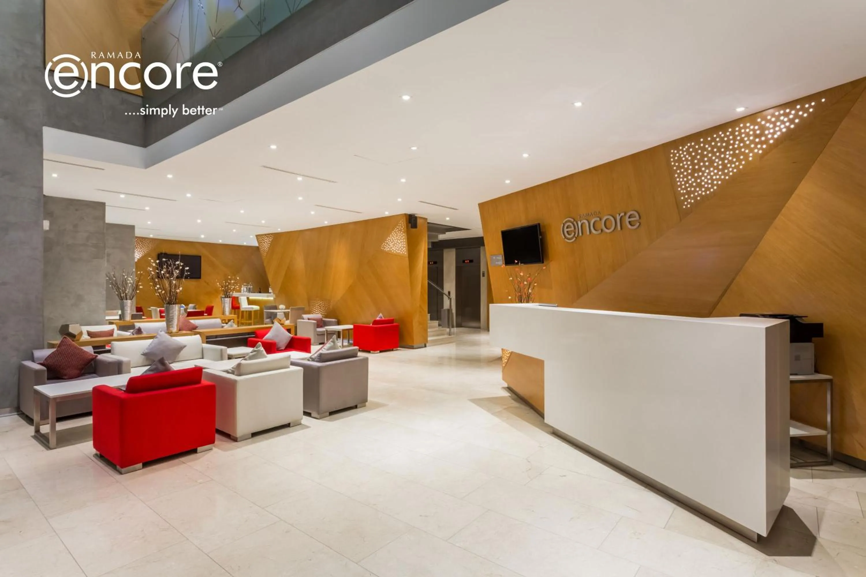 Lobby or reception in Ramada Encore by Wyndham Lima San Isidro