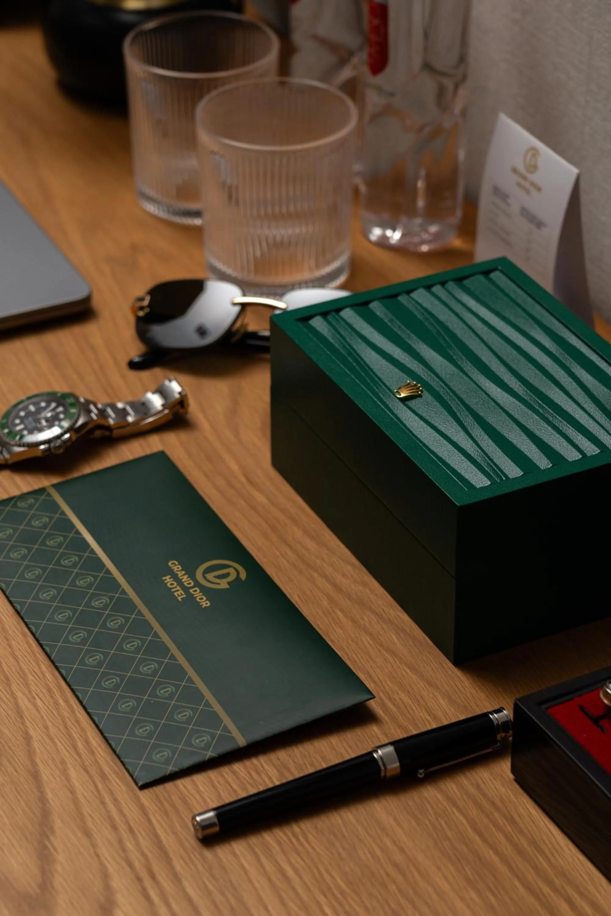 Decorative detail in Grand Dior