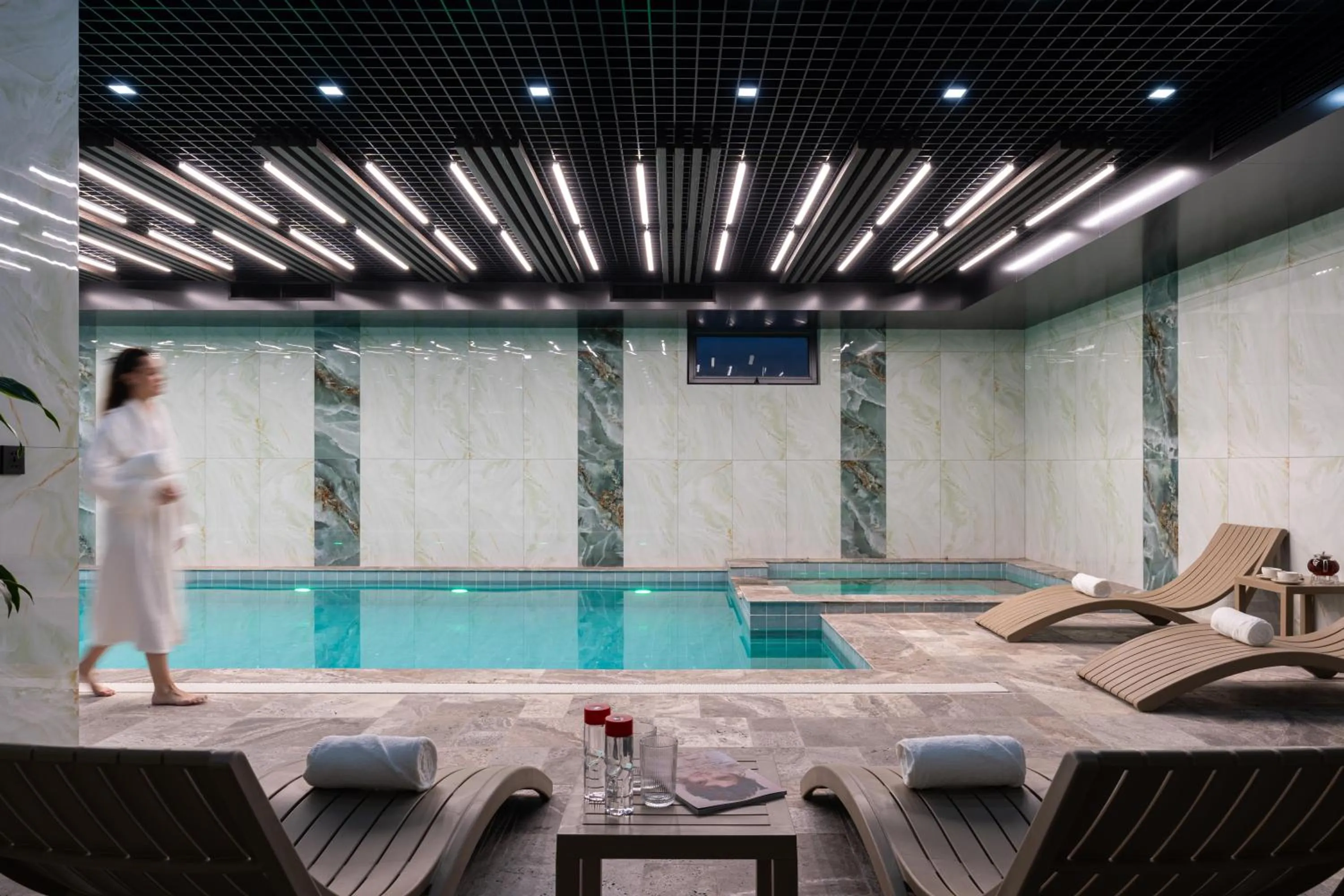 People in Grand Dior