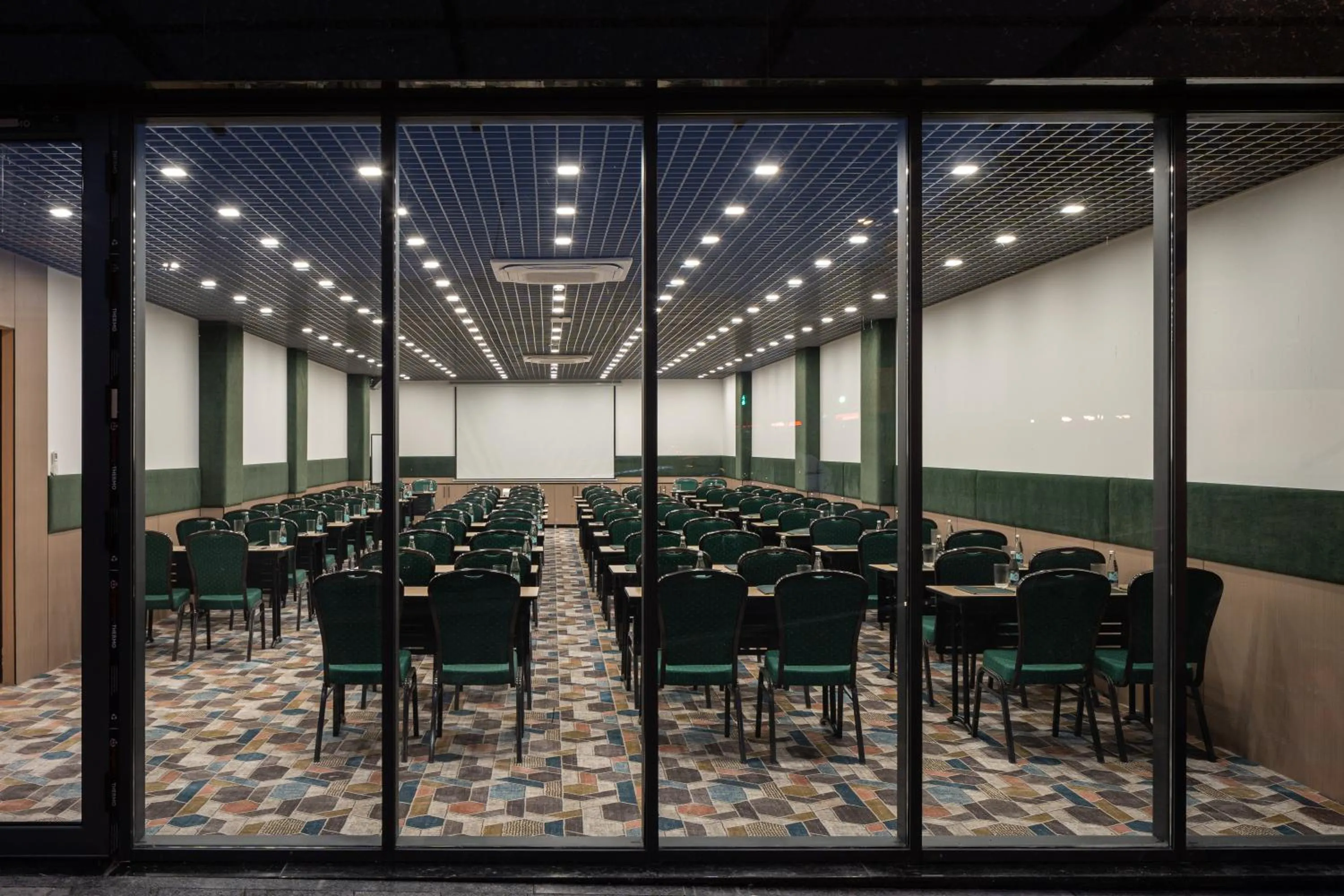 Meeting/conference room in Grand Dior