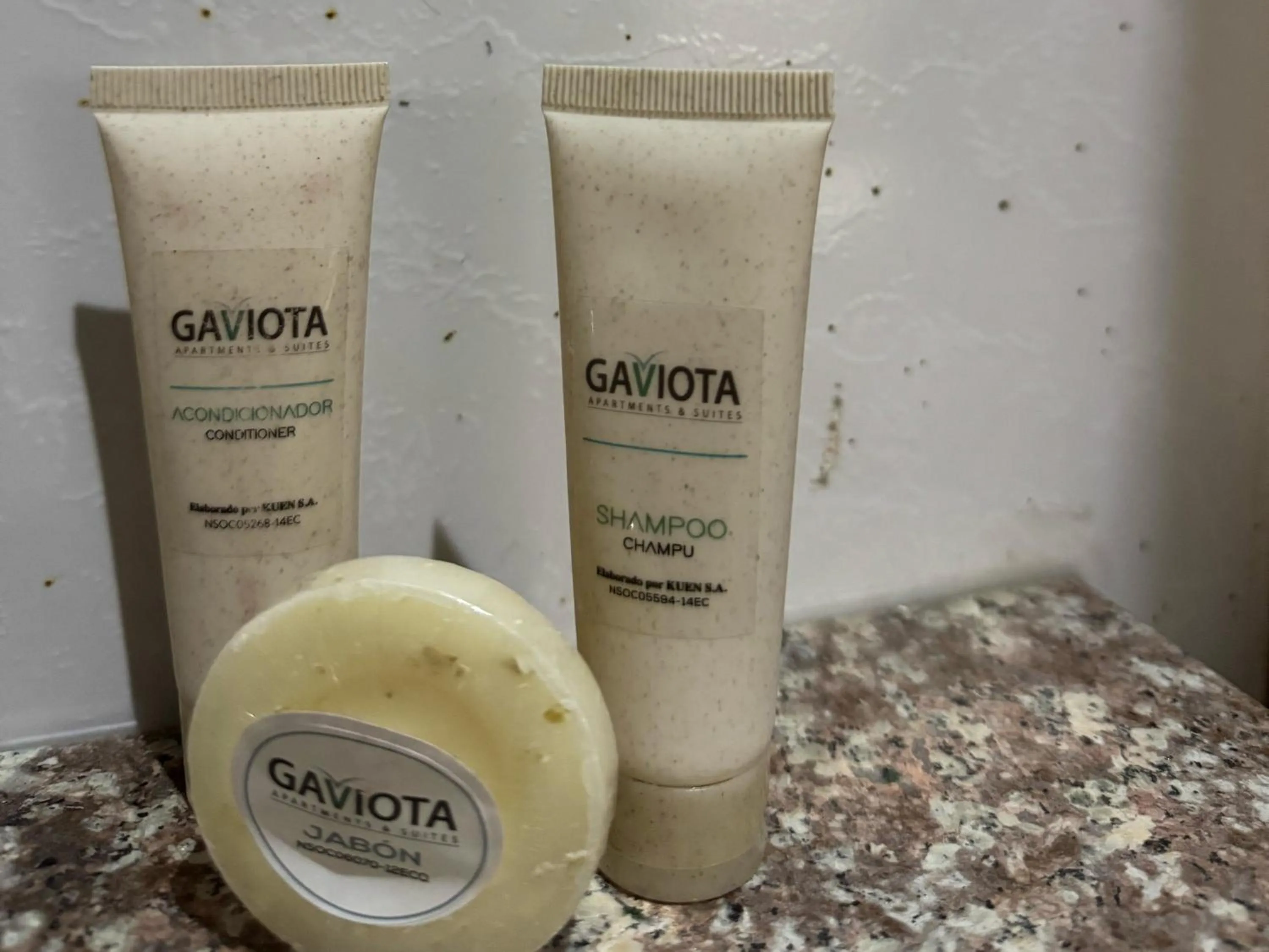 Bathroom in Gaviota Apartments & Suites