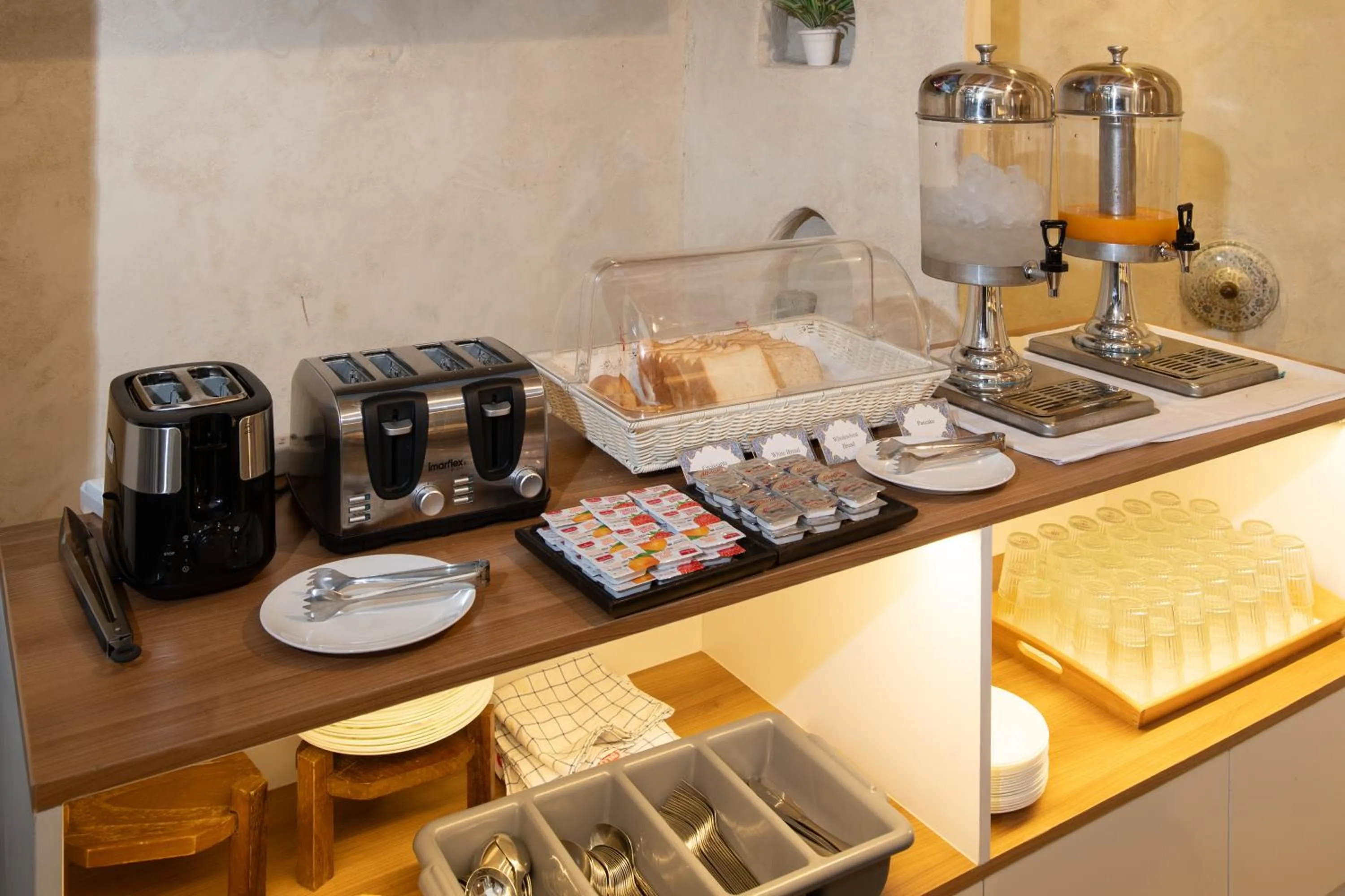 Breakfast in Dewan Bangkok