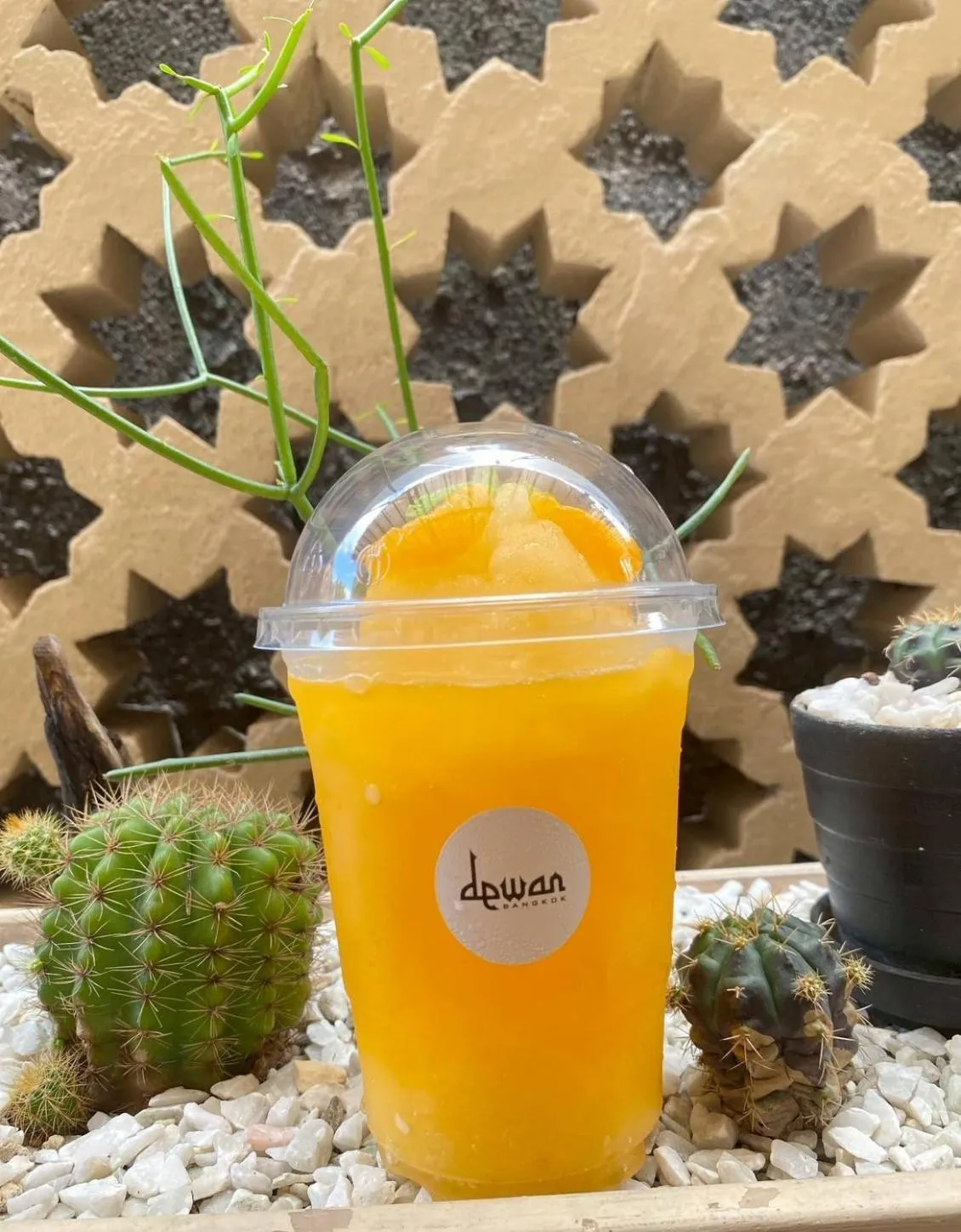 Drinks in Dewan Bangkok