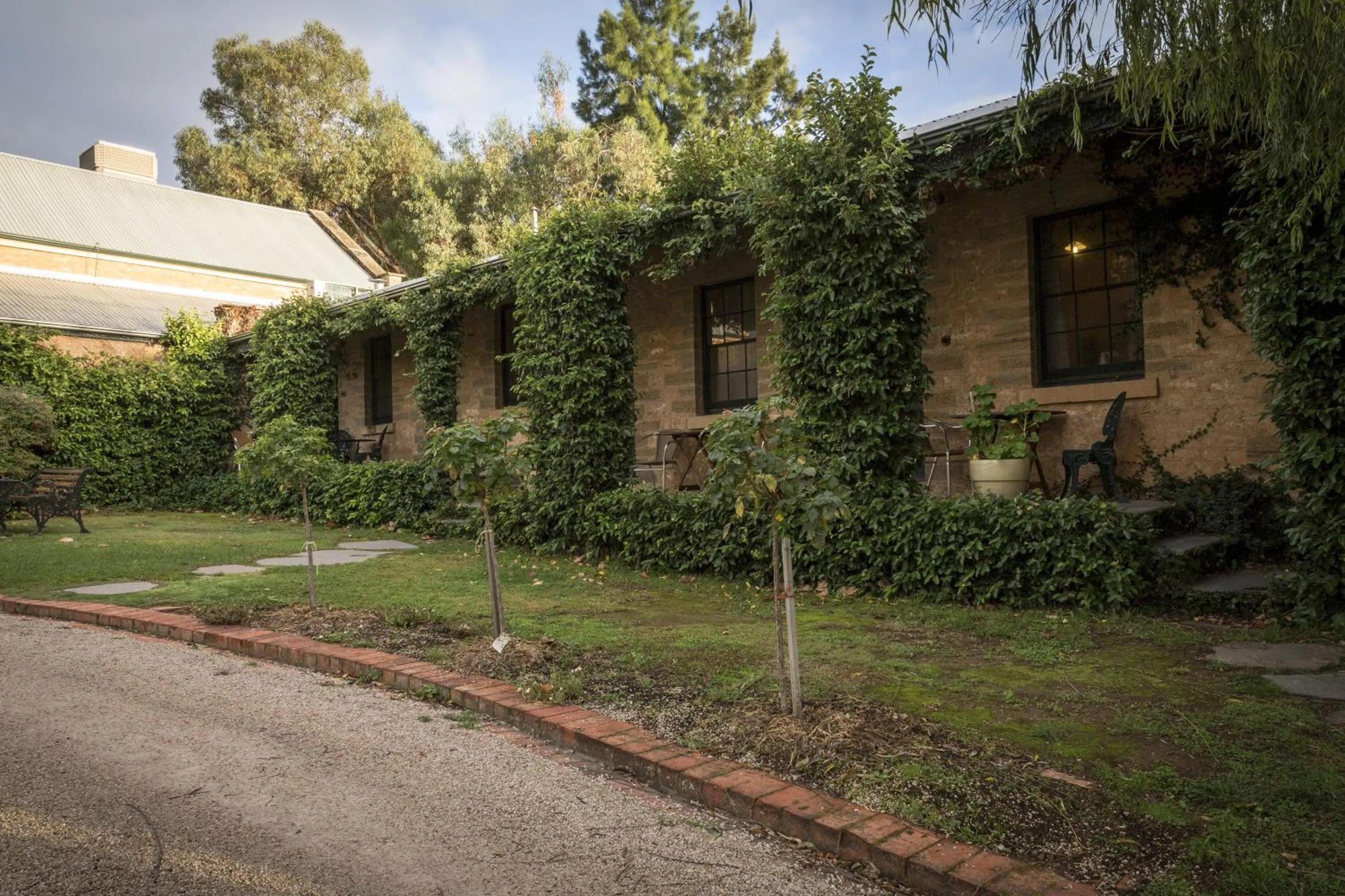 Facade/entrance in The Rising Sun Hotel