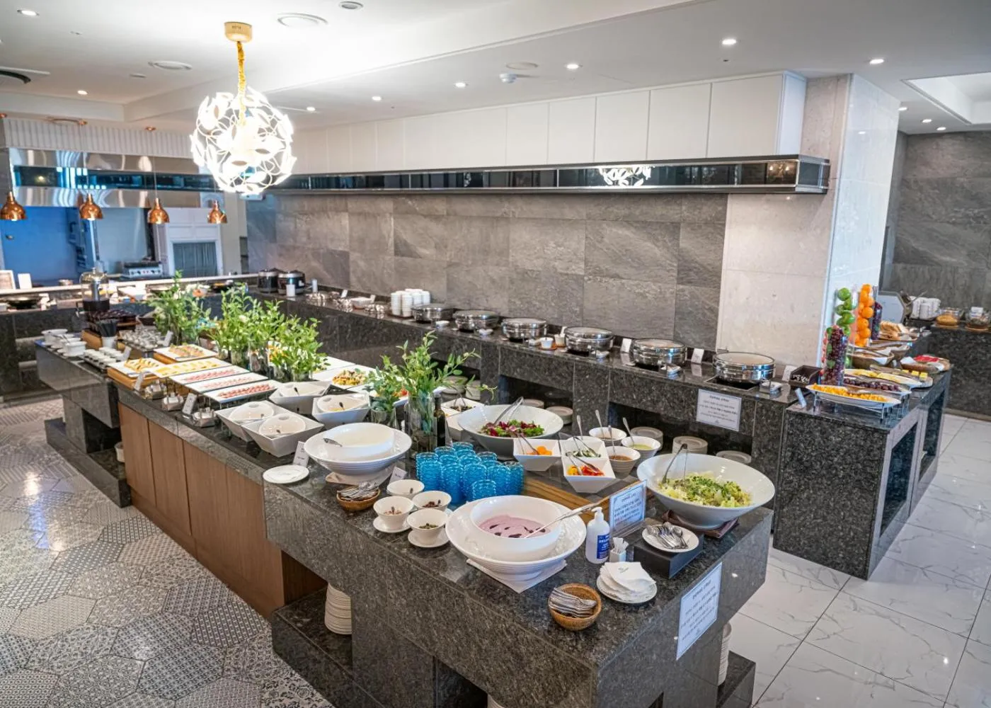 Buffet breakfast in Dyne Resort